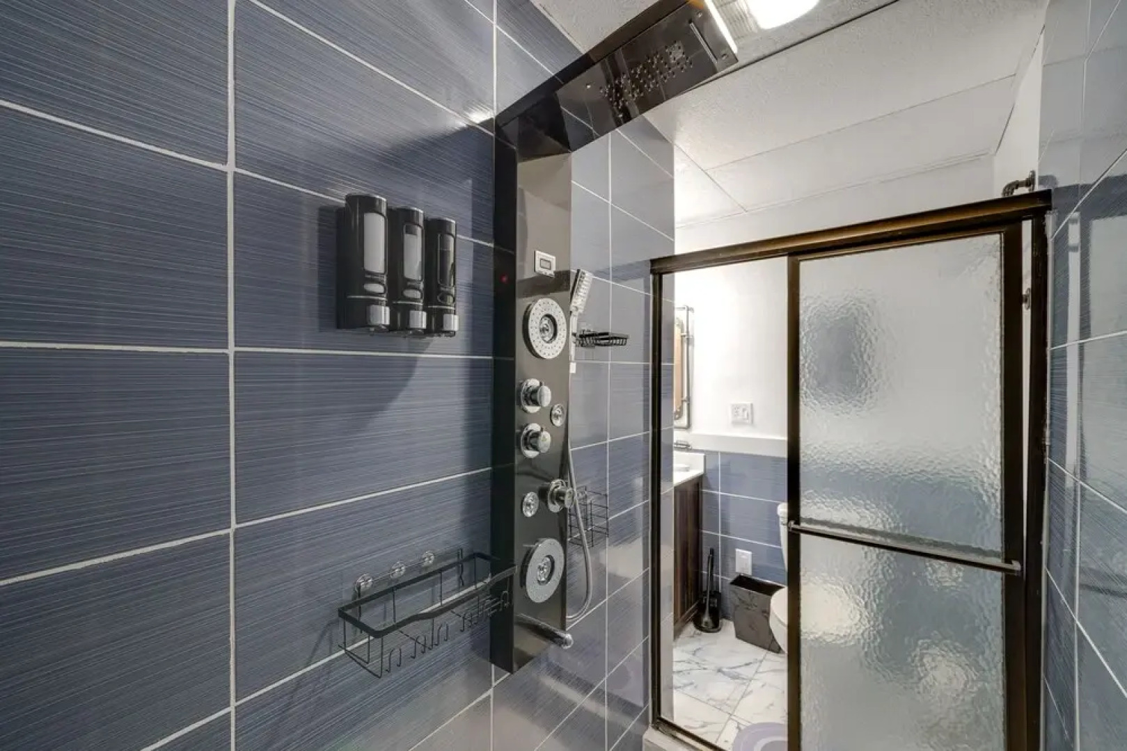 Central Beckley Studio: 8 Mi to New River Gorge