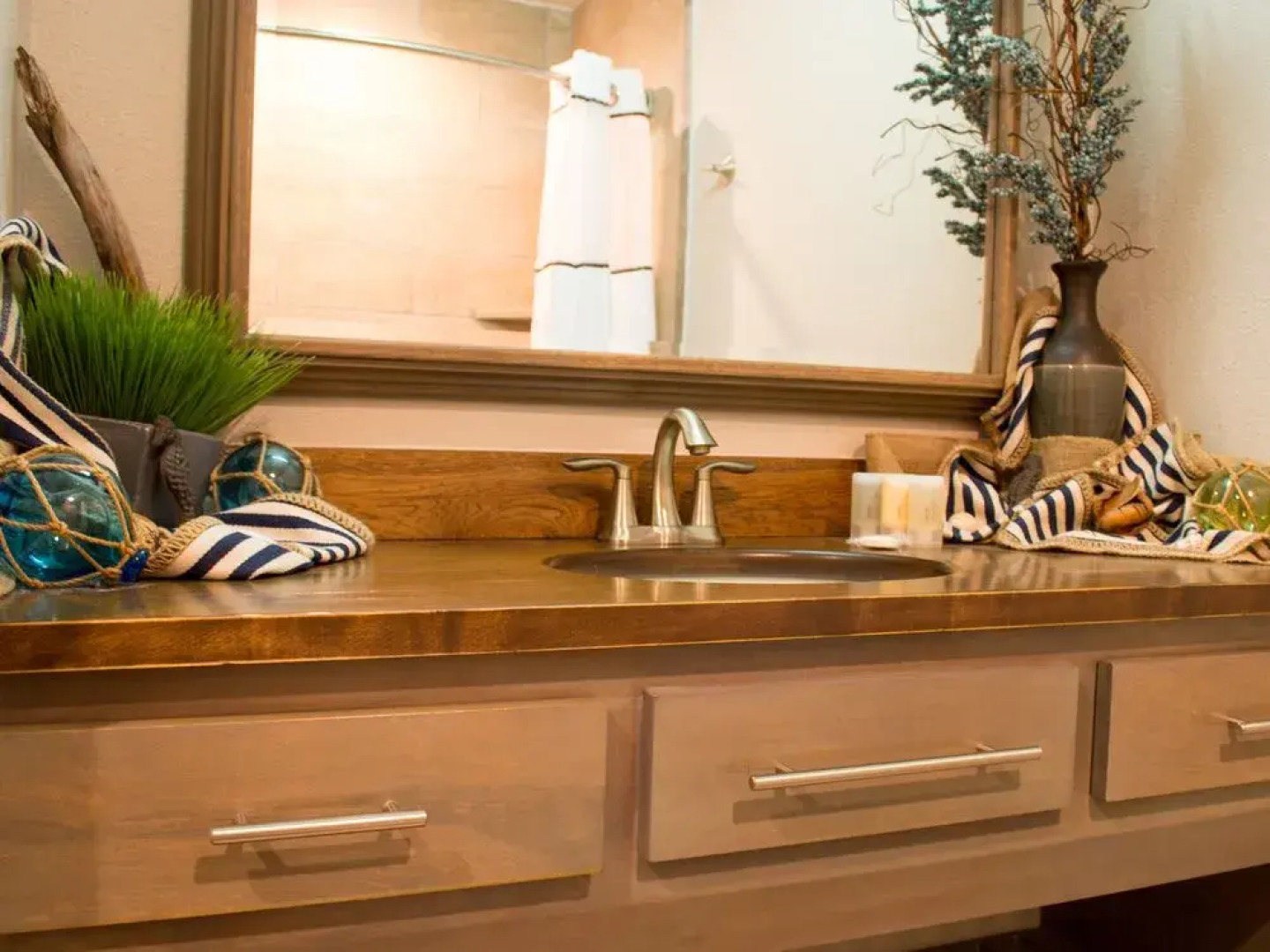 Waves Resort Corpus Christi