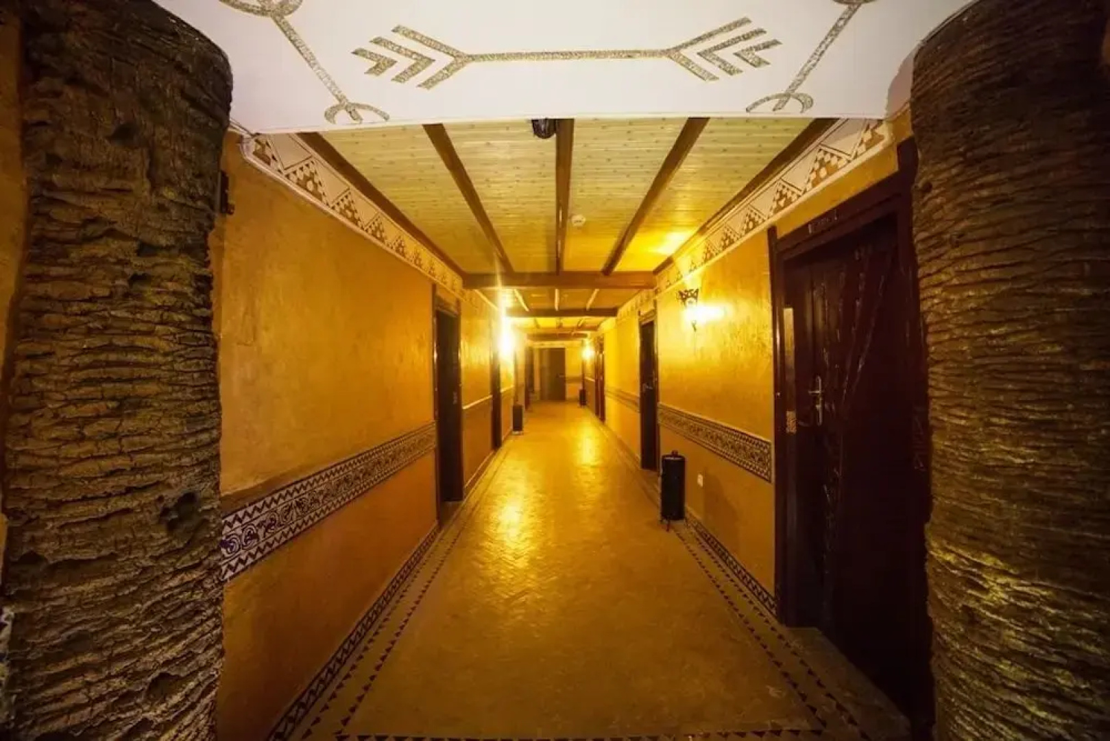 Hotel Salama