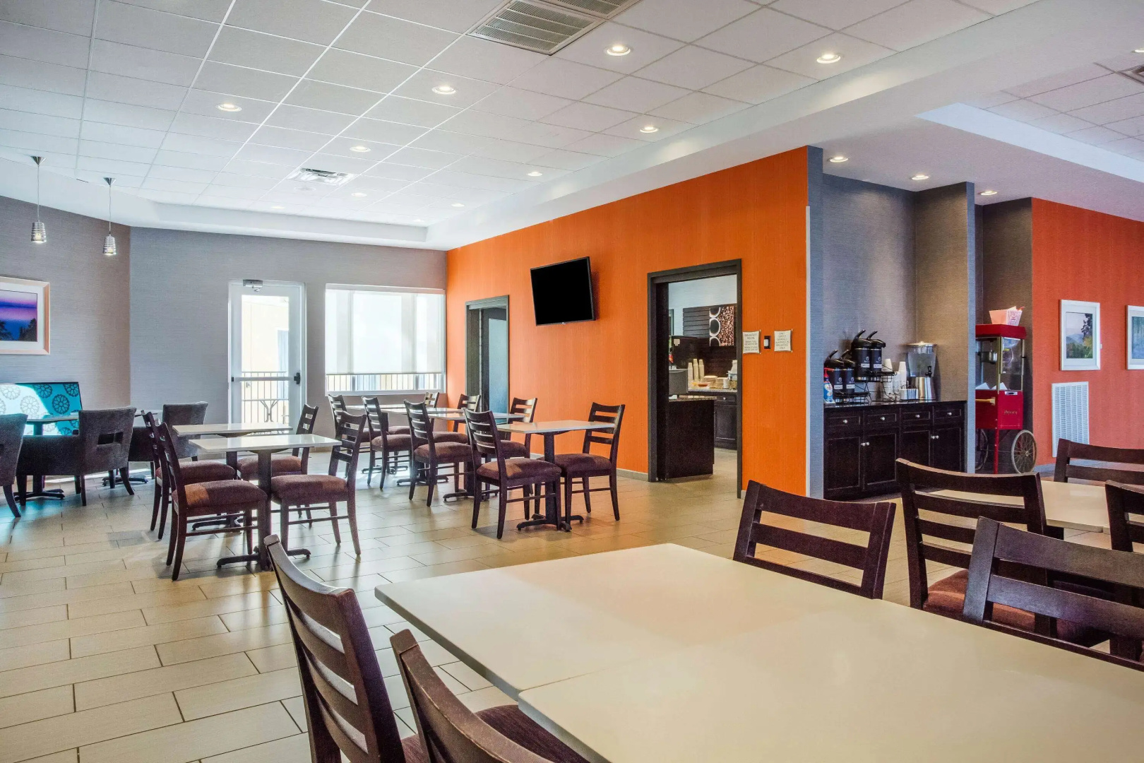 La Quinta Inn & Suites by Wyndham Lynchburg at Liberty Univ.