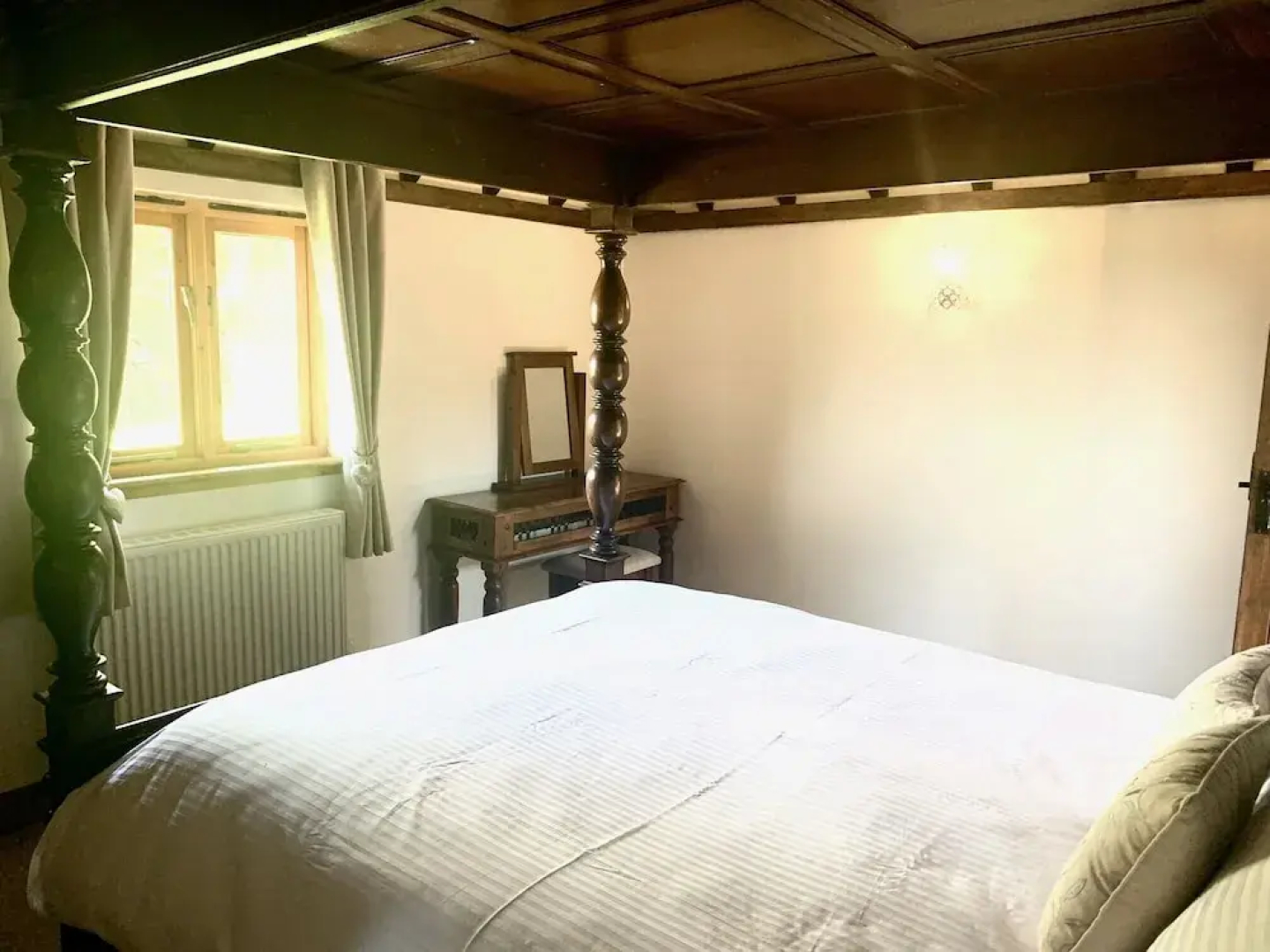 The Estate - 11 Bed - Sleeps 22 - Private Garden