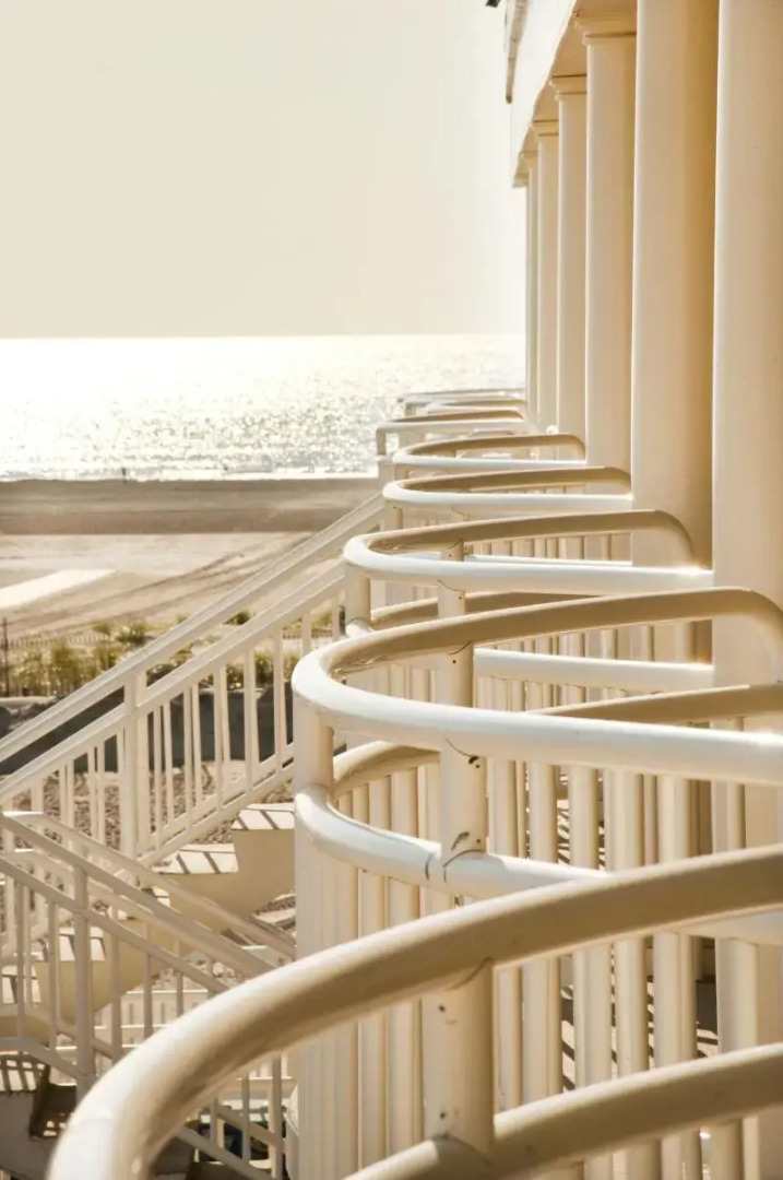 Coliseum Ocean Resort