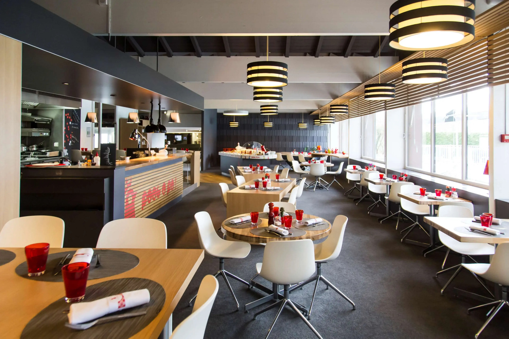 KYRIAD MONTCHANIN - Le Creusot