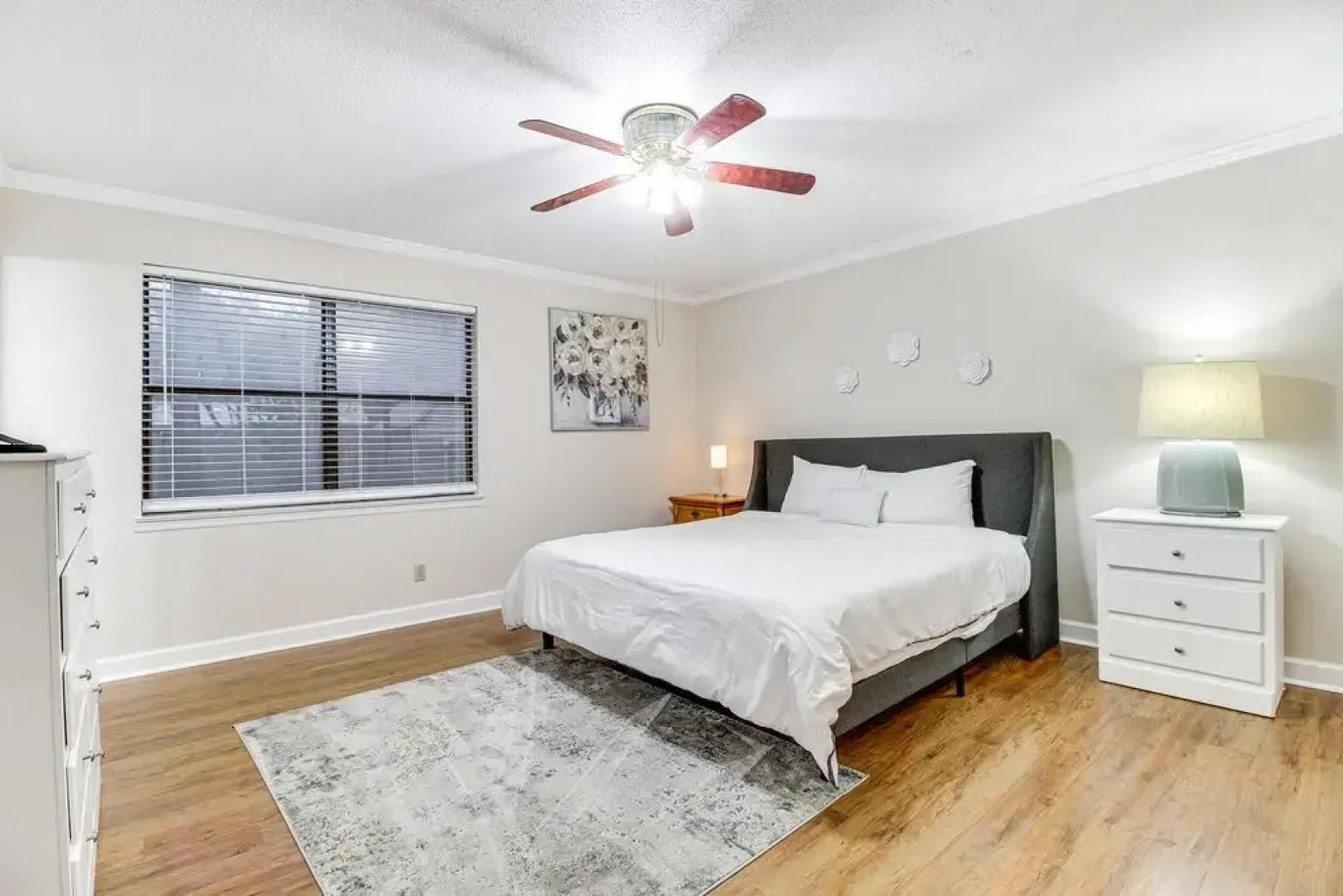 Single-Story Savannah Home W/ Private Backyard!