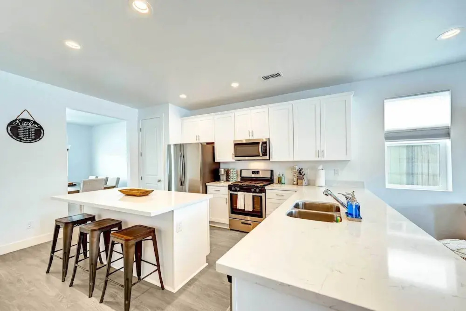 12 Mi to Dtwn Flagstaff: Spacious Bellemont Home!