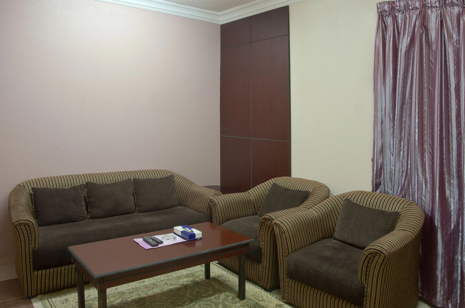 Al Farhan Suites Al Jubail Al Siteen
