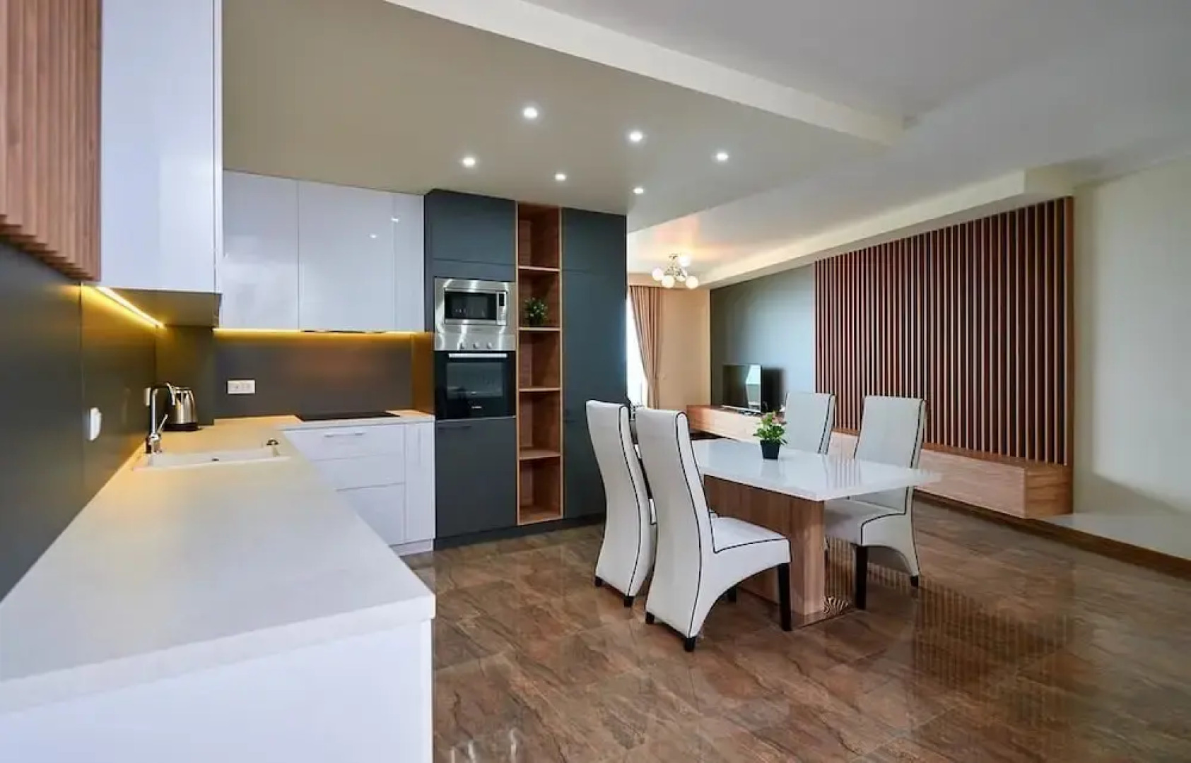 Botabara Del Mar Apartments