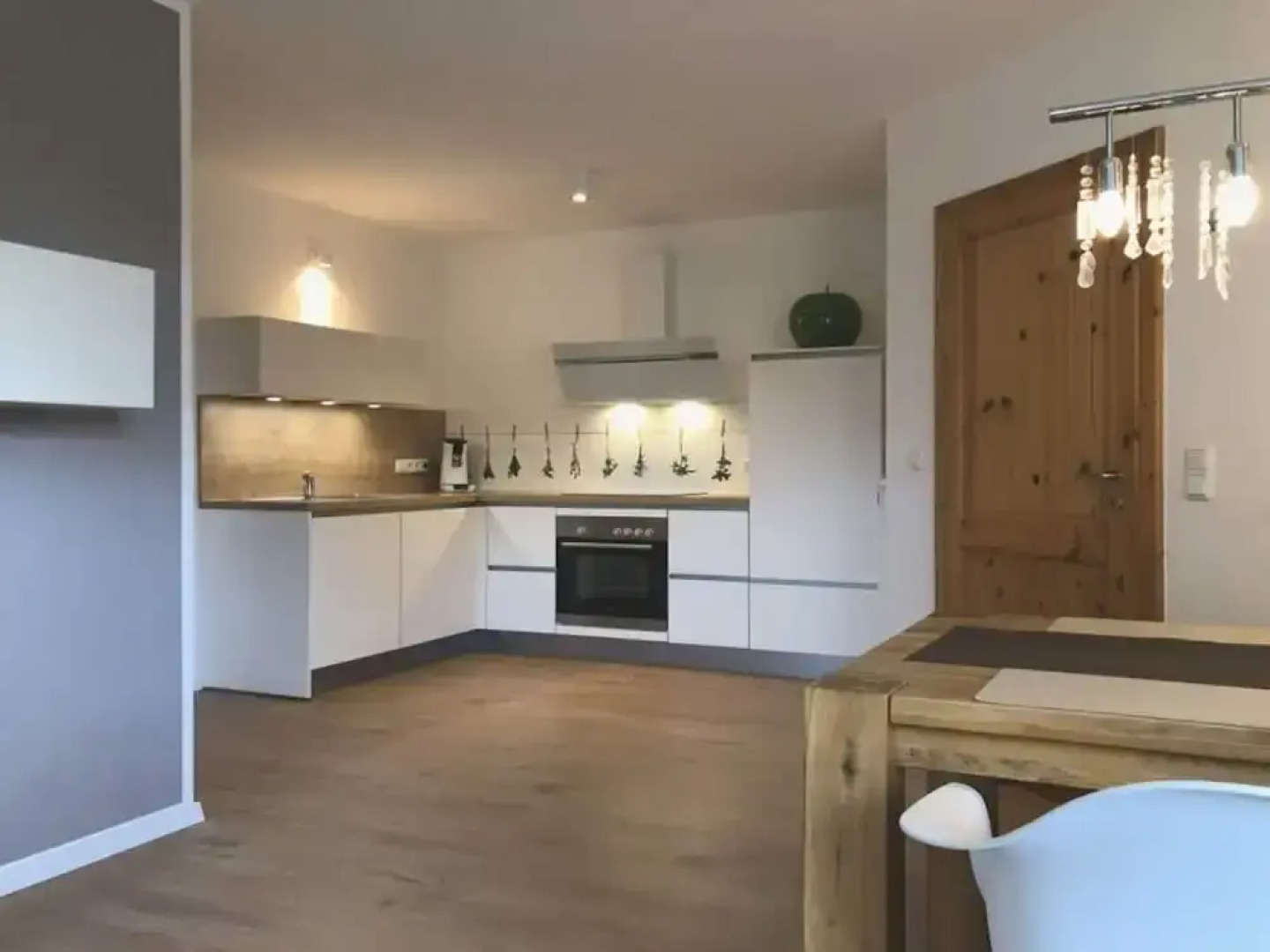 Cosy Apartment Near Center