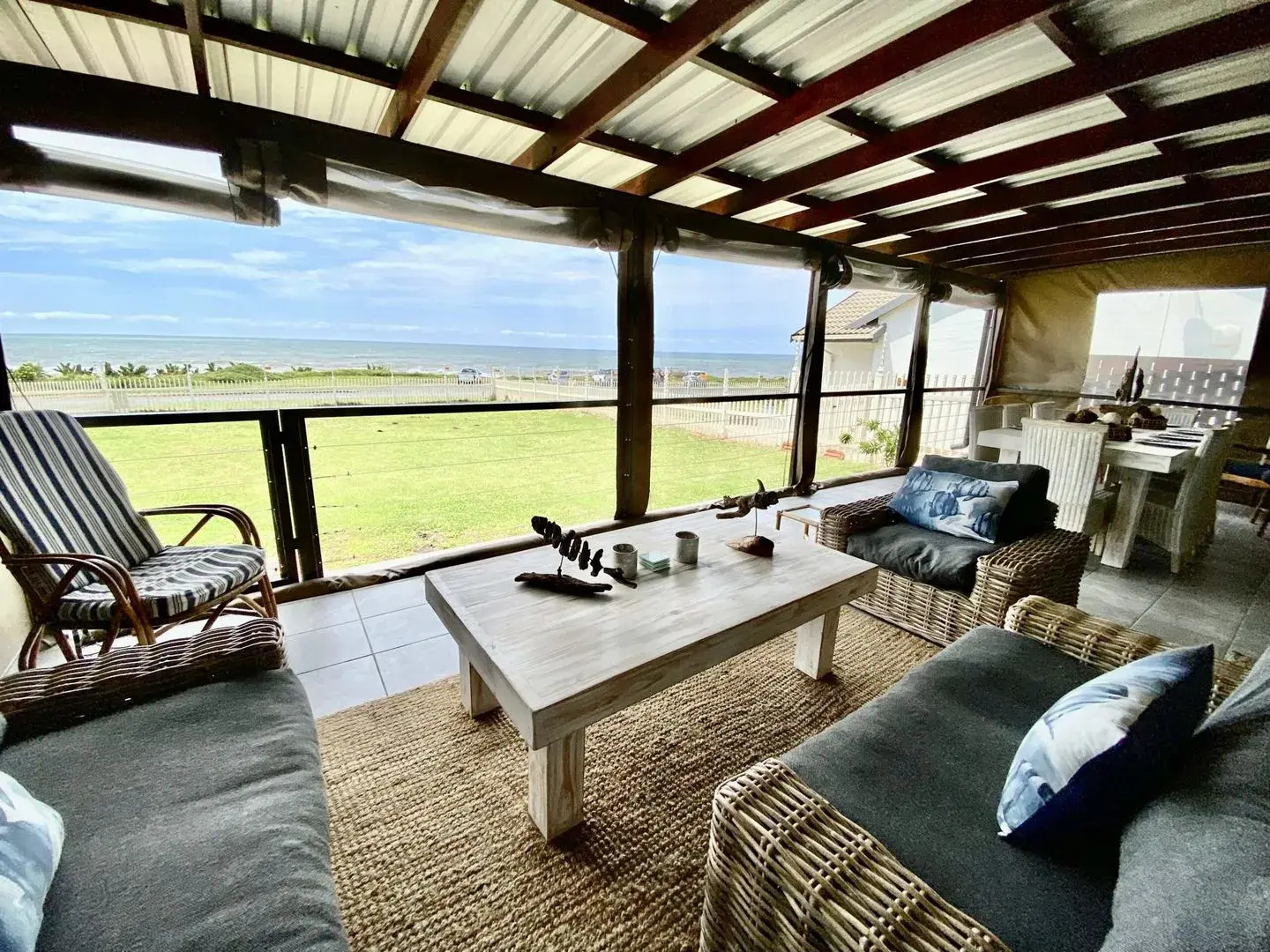 Sea Breeze Beach House by Ocean Hotels - All Inclusive