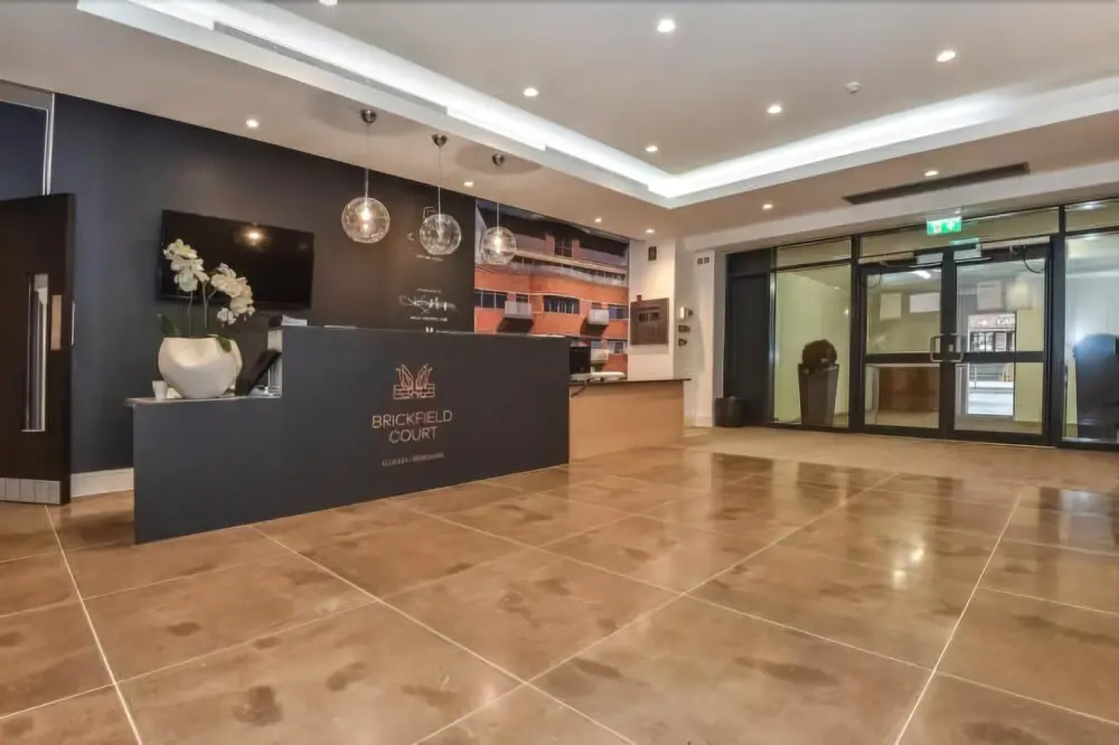 Brickfield Court Serviced Apartment by Ferndale