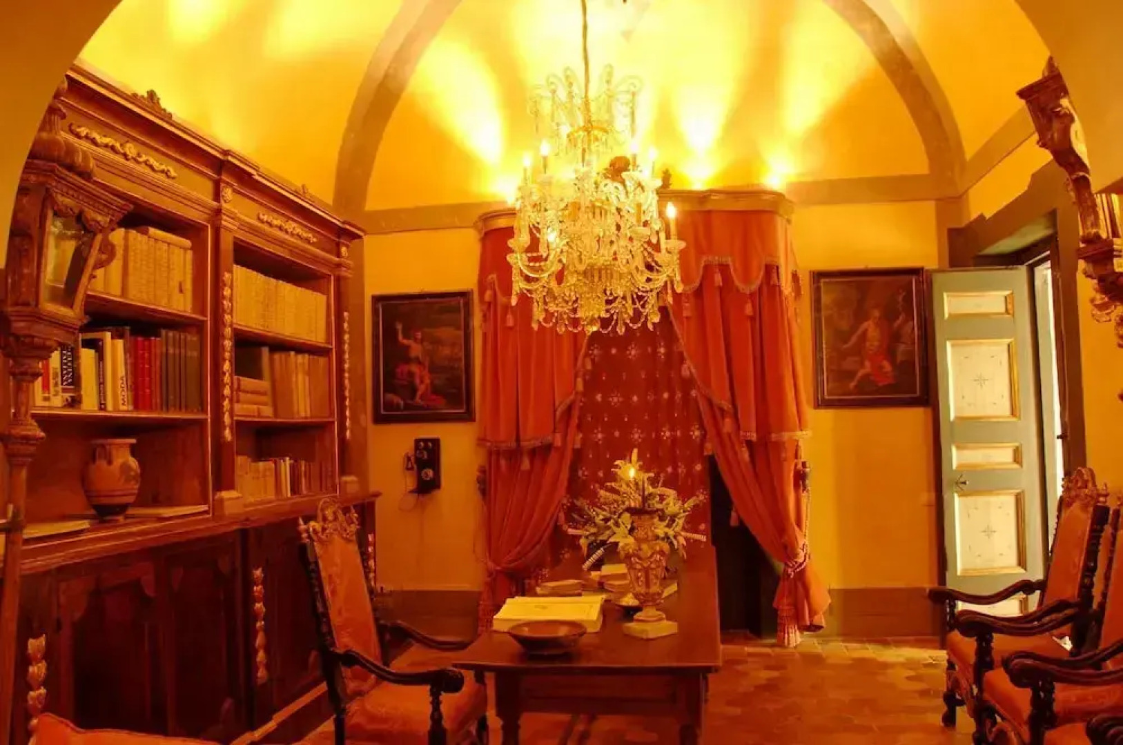 Palazzo Santa Croce in Positano