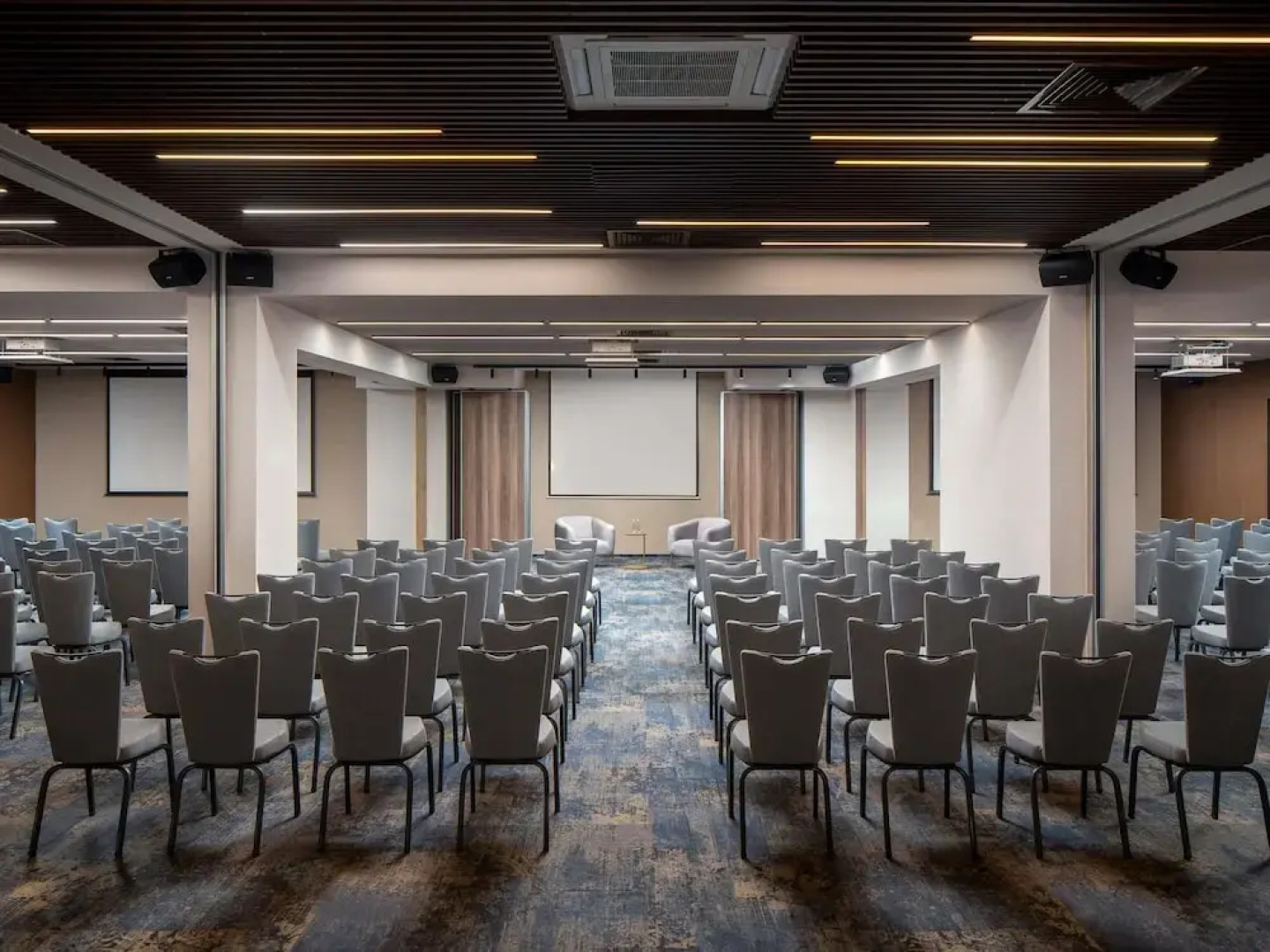 Mercure Conacul Cozieni