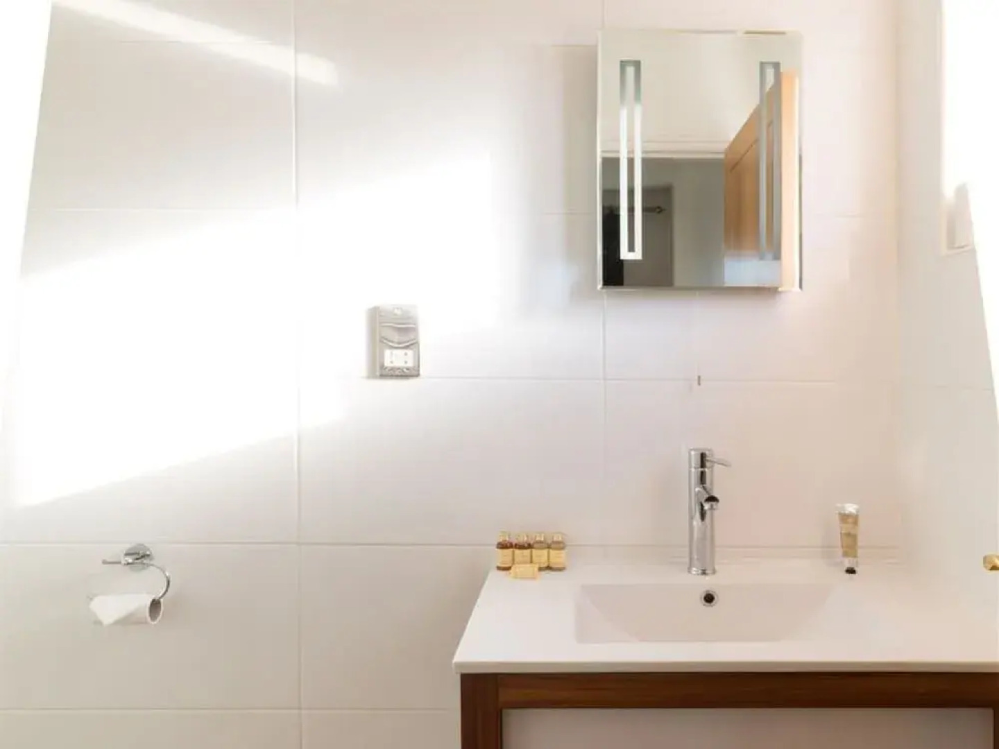 Three Horseshoes Inn