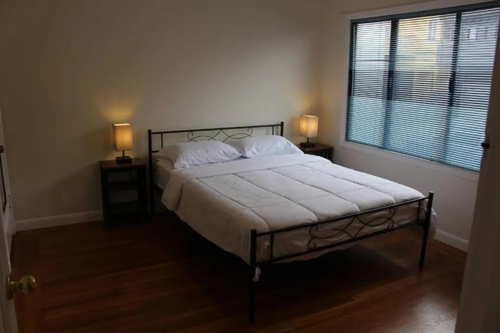 3 BD 2 Bath House, Walkable To Bart, Free Parking, Views