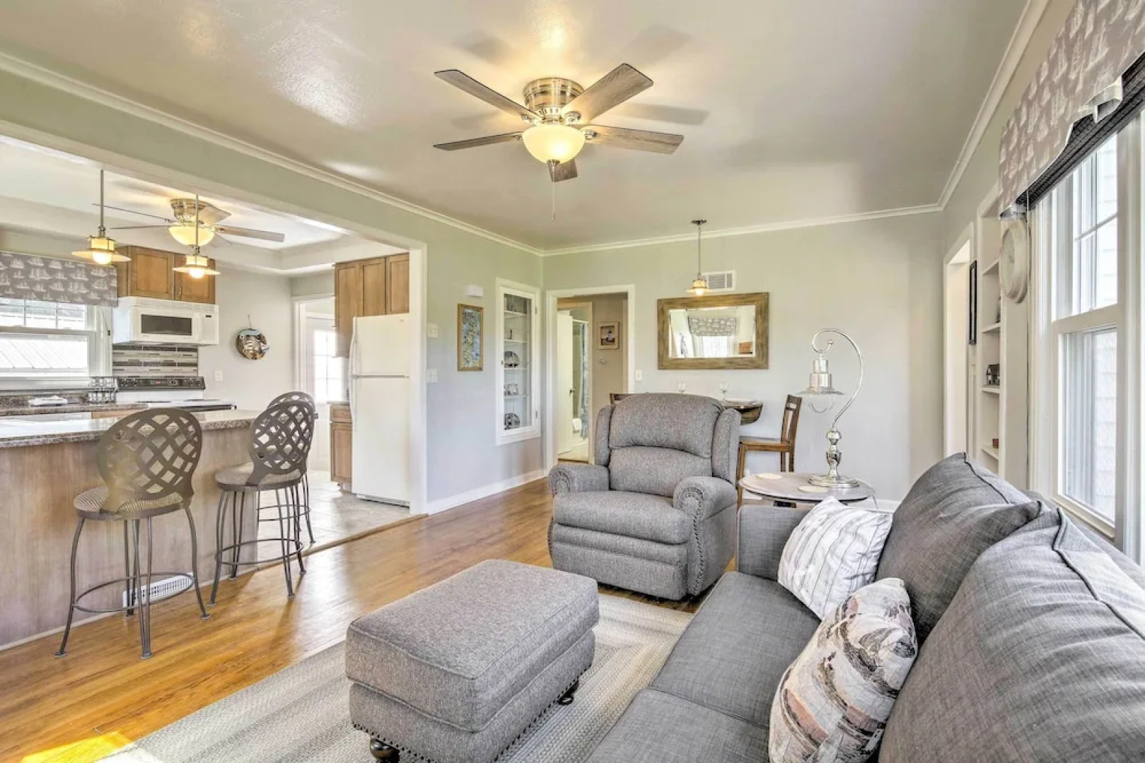 Modern Sturgeon Bay Home by Potawatomi State Park!