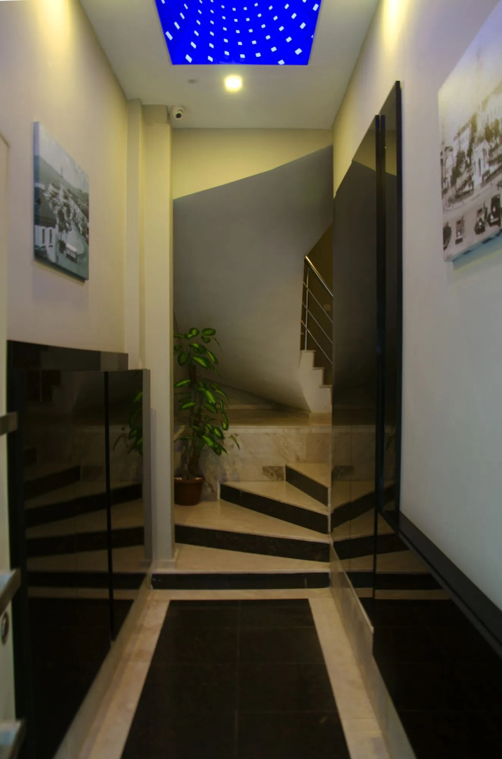 Fi Homes - Adults Only