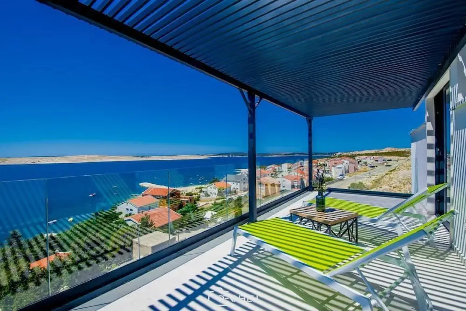 Luxury Apartments  Madomi