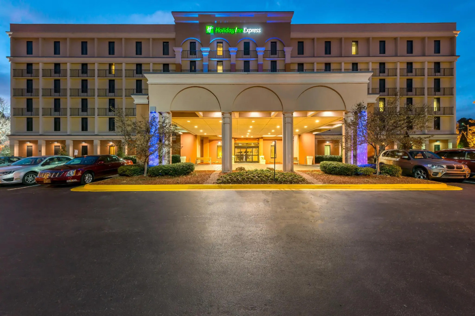 Holiday Inn Express Atlanta Airport - College Park by IHG