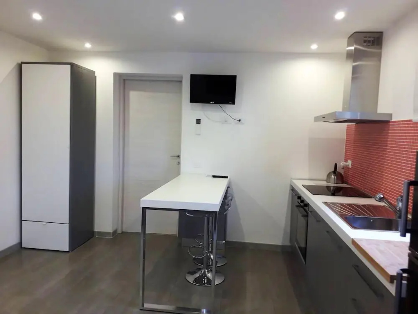 Studio in Rignano Sull'arno, With Shared Pool, Furnished Garden and Wifi