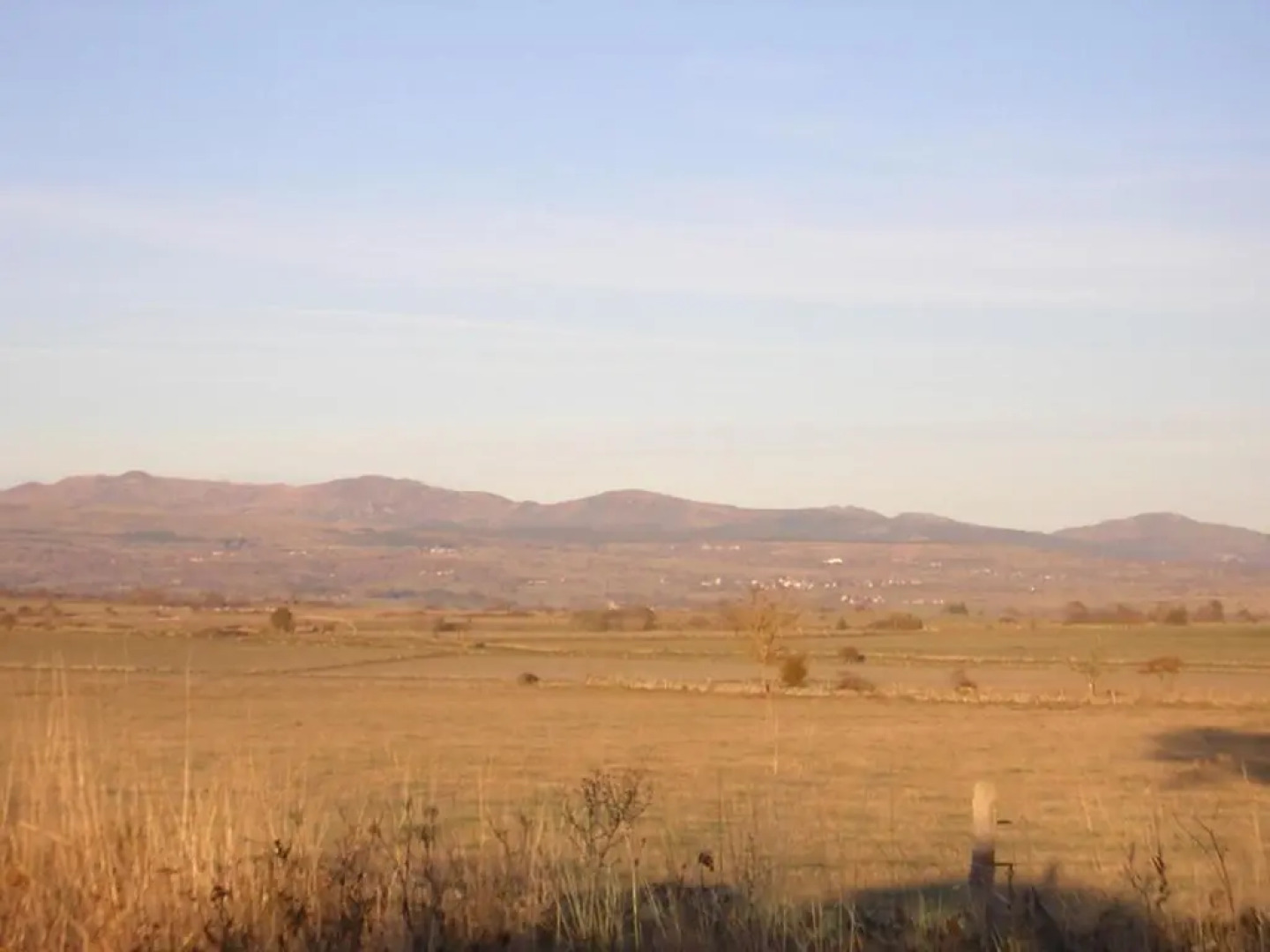 Gite La K-bane au fond du jardin