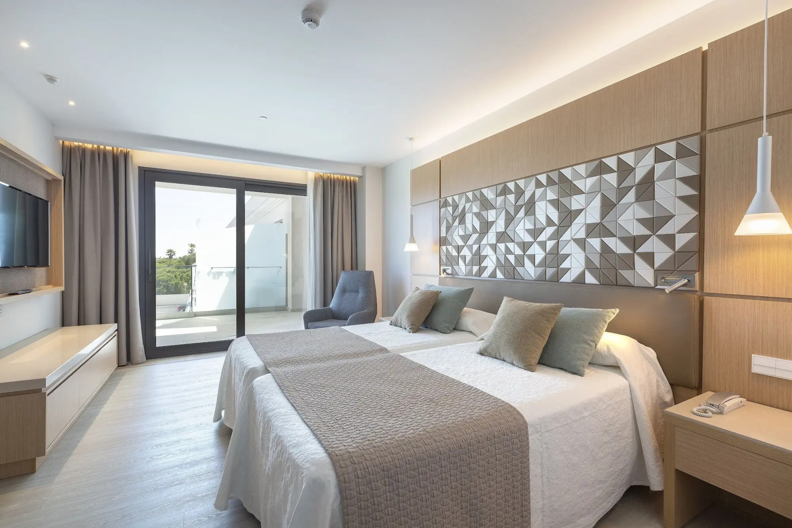 Hipotels Barrosa Park