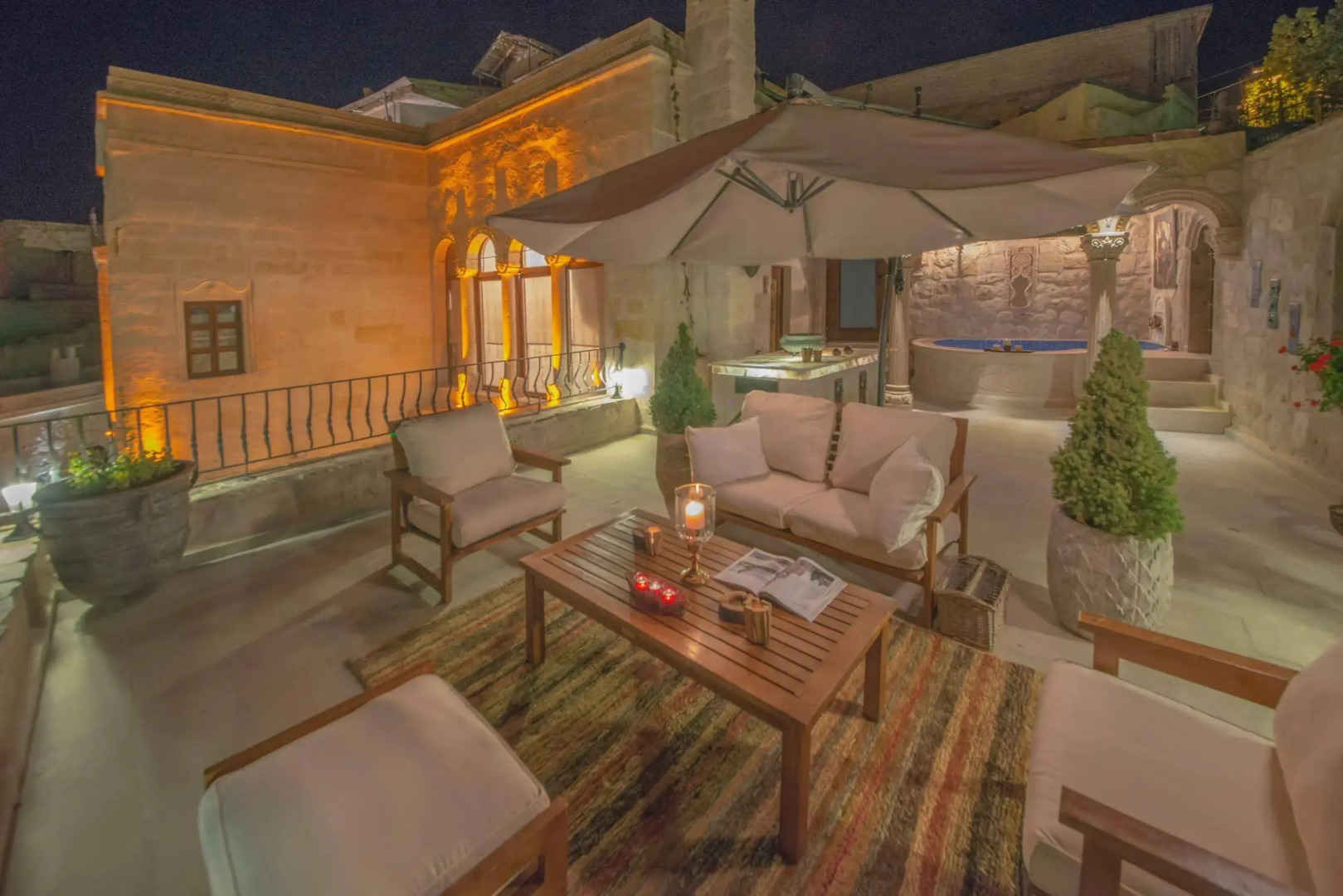 Elika Cave Suites & Spa