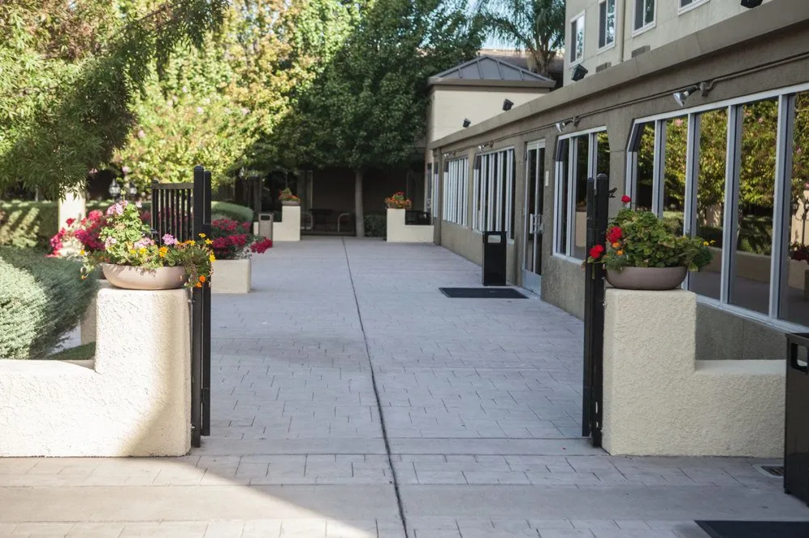 Ramada West Sacramento Hotel and Suites