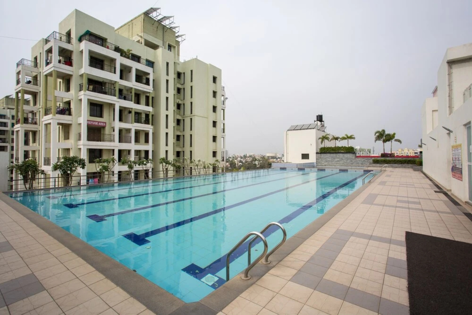 OYO 10881 Hotel Club 29