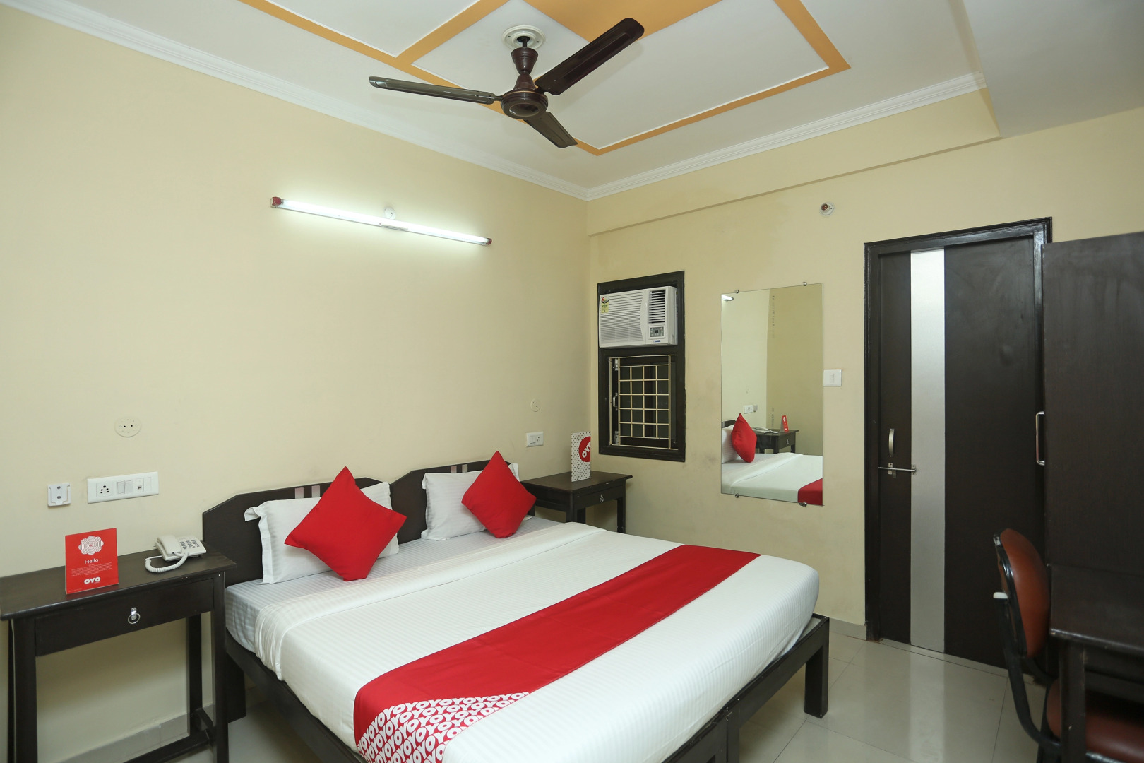 OYO 17185 Hotel Satyam Swagat