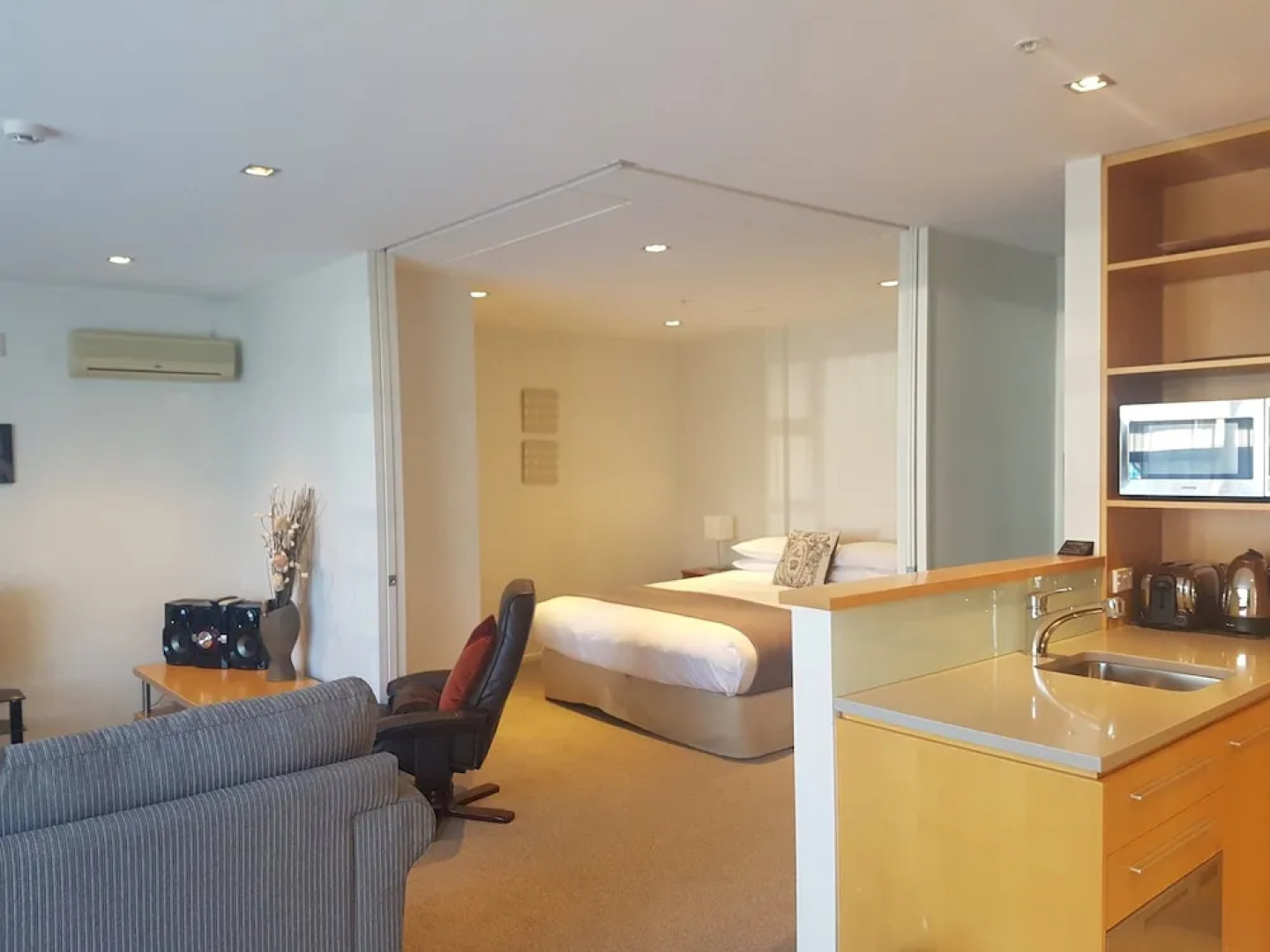 Waimahana Apartment 7