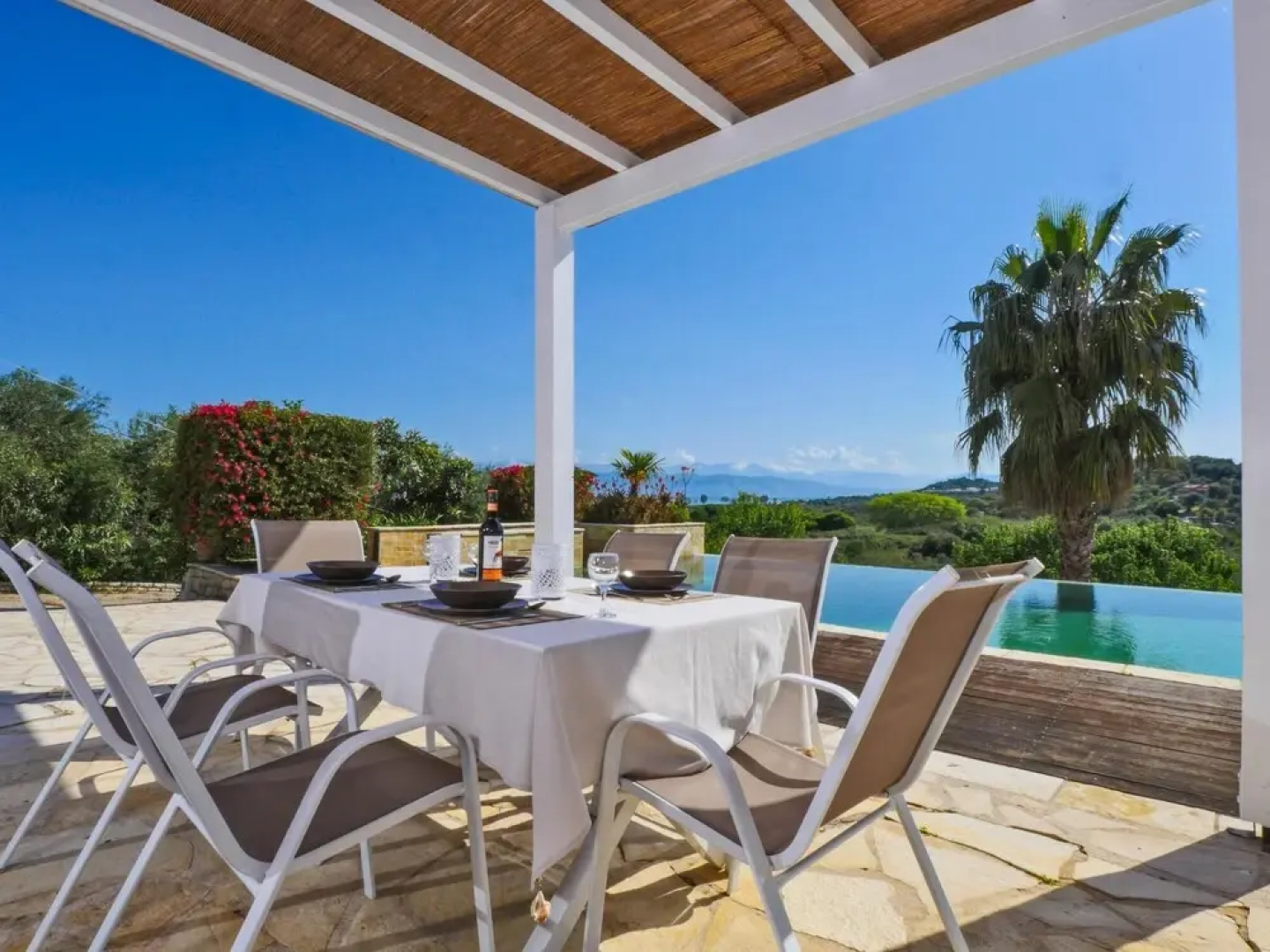 Villa Zacharenia in Corfu