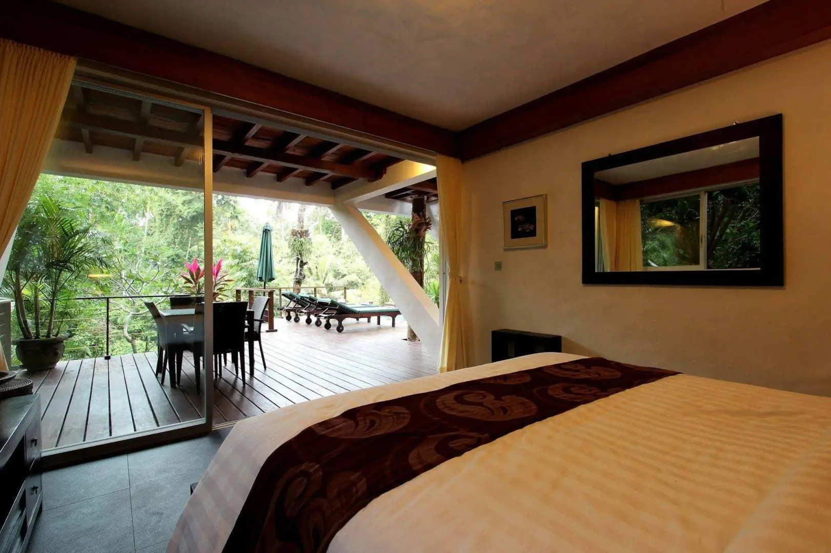 Tree Tops Villa