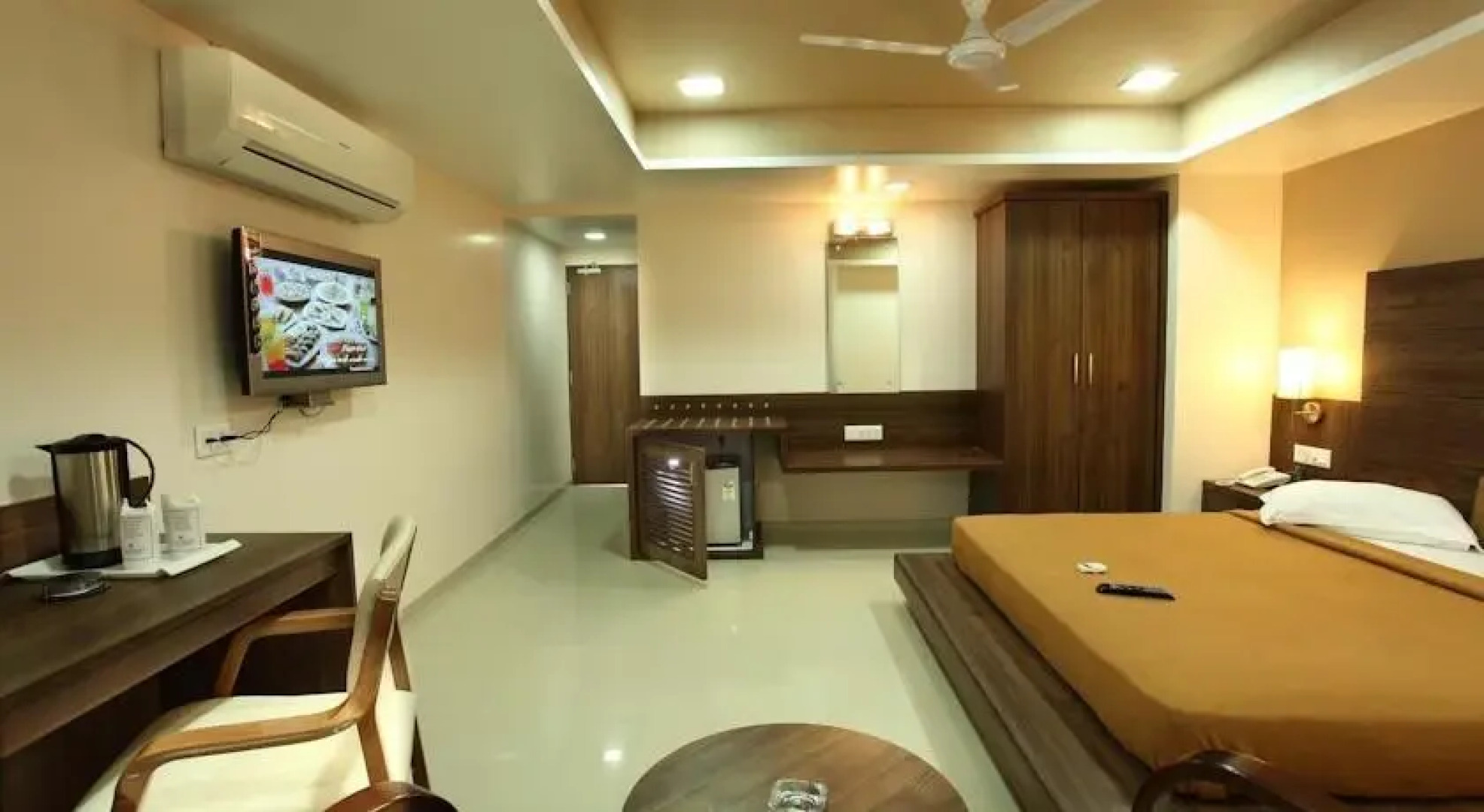 Hotel Classique, Rajkot