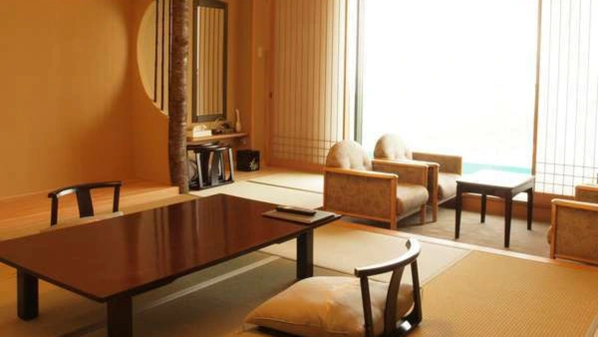 Nagame no Yakata Kounkaku