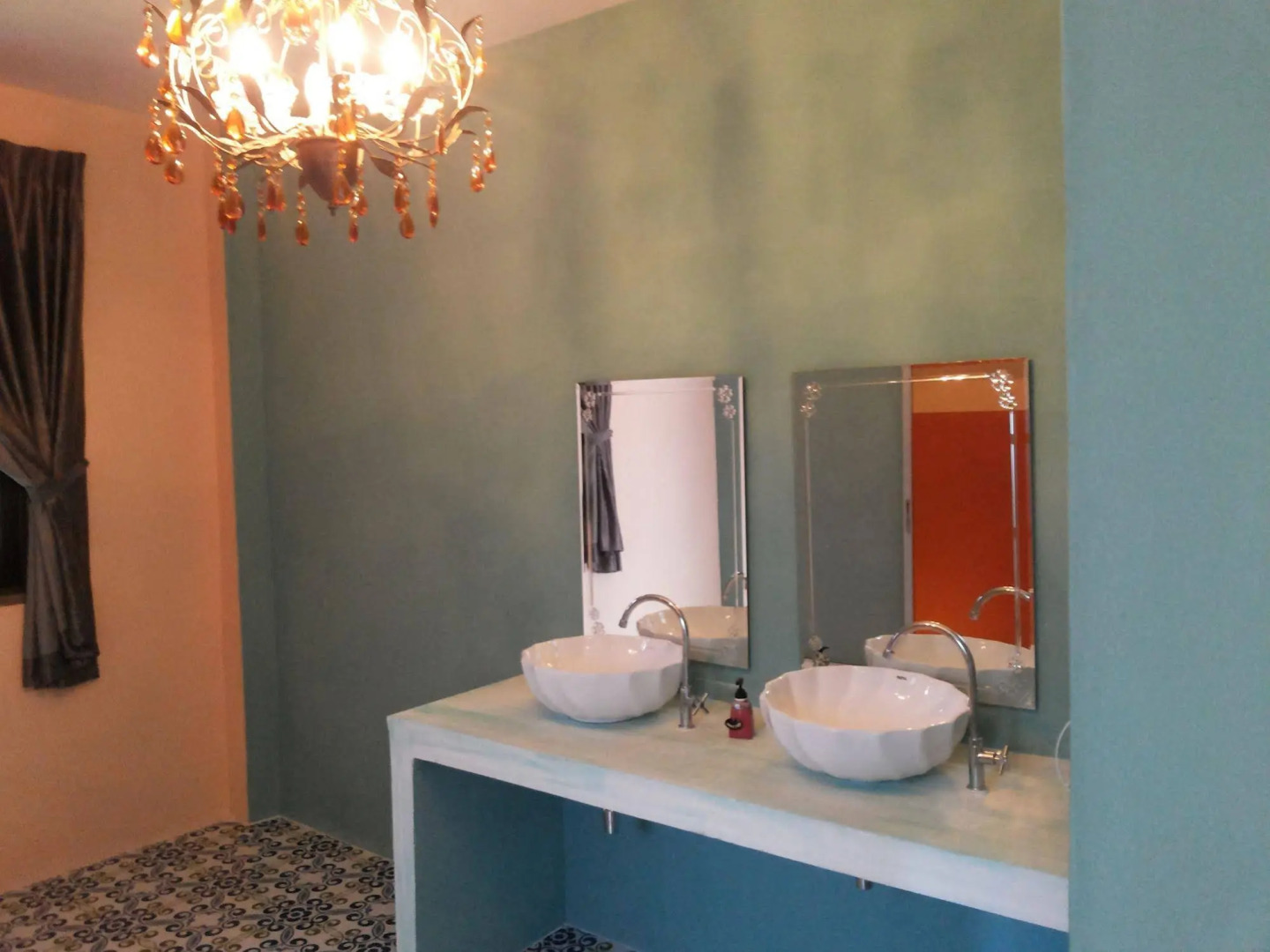 Stamp Hills Resort & Restaurant