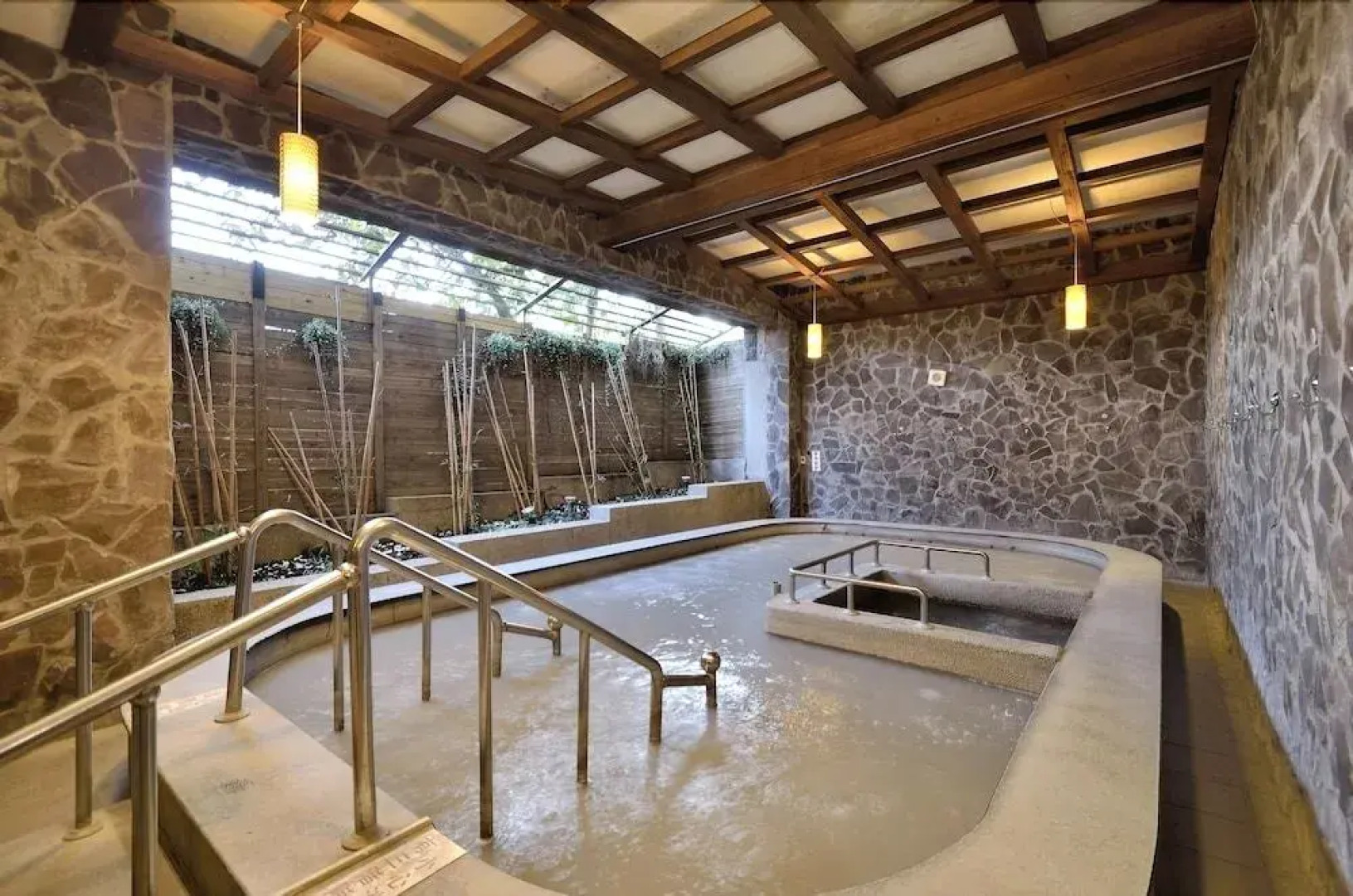 Toong Mao Resort Guanzilin