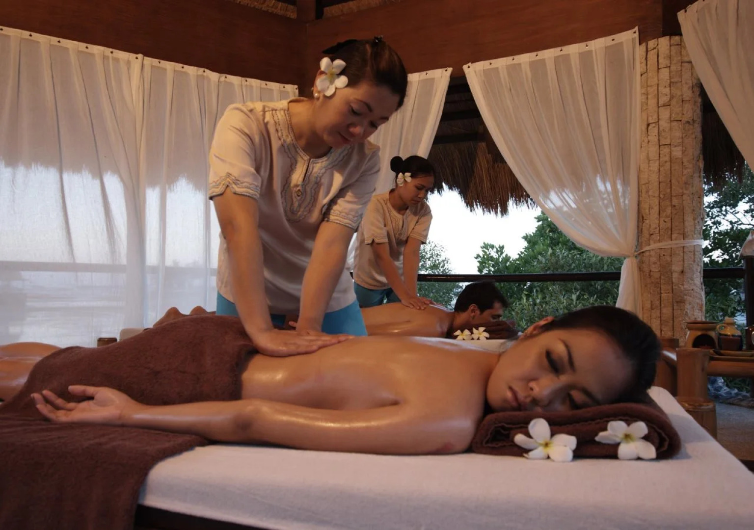 Bluewater Maribago Beach Resort