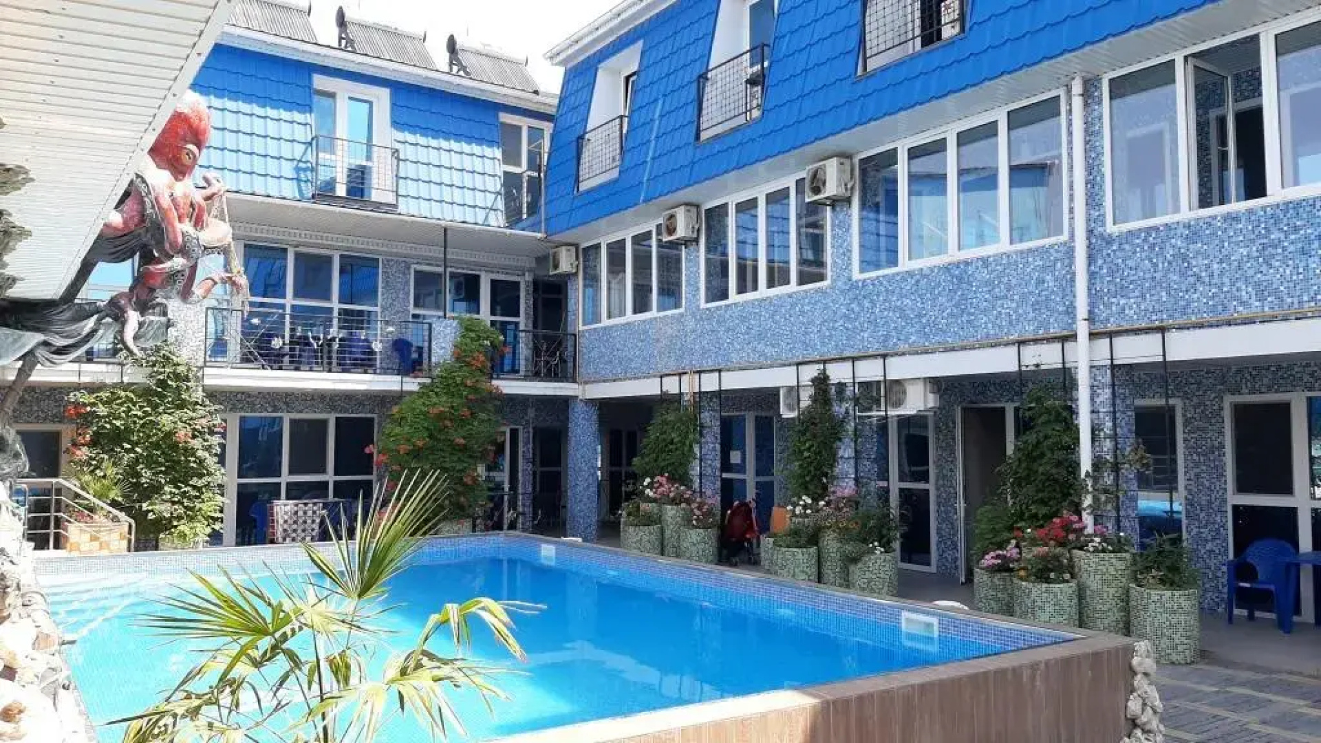 Zolotaya Rybka Guest House