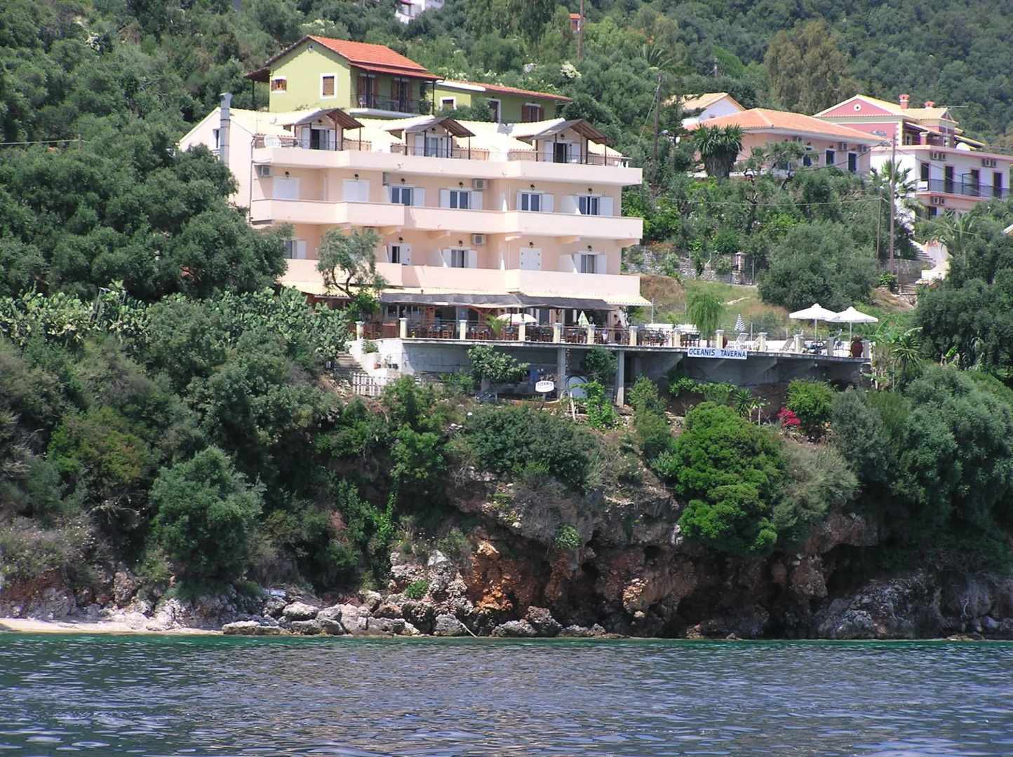 Oceanis Rooms Apartments