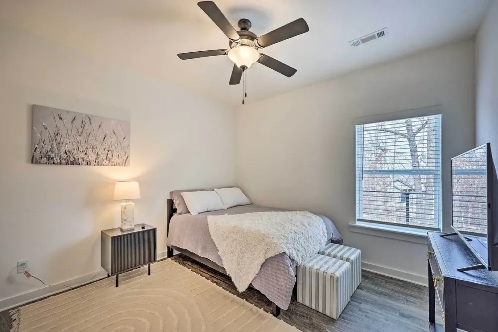 Newly Built Bella Vista Home Near Lakes