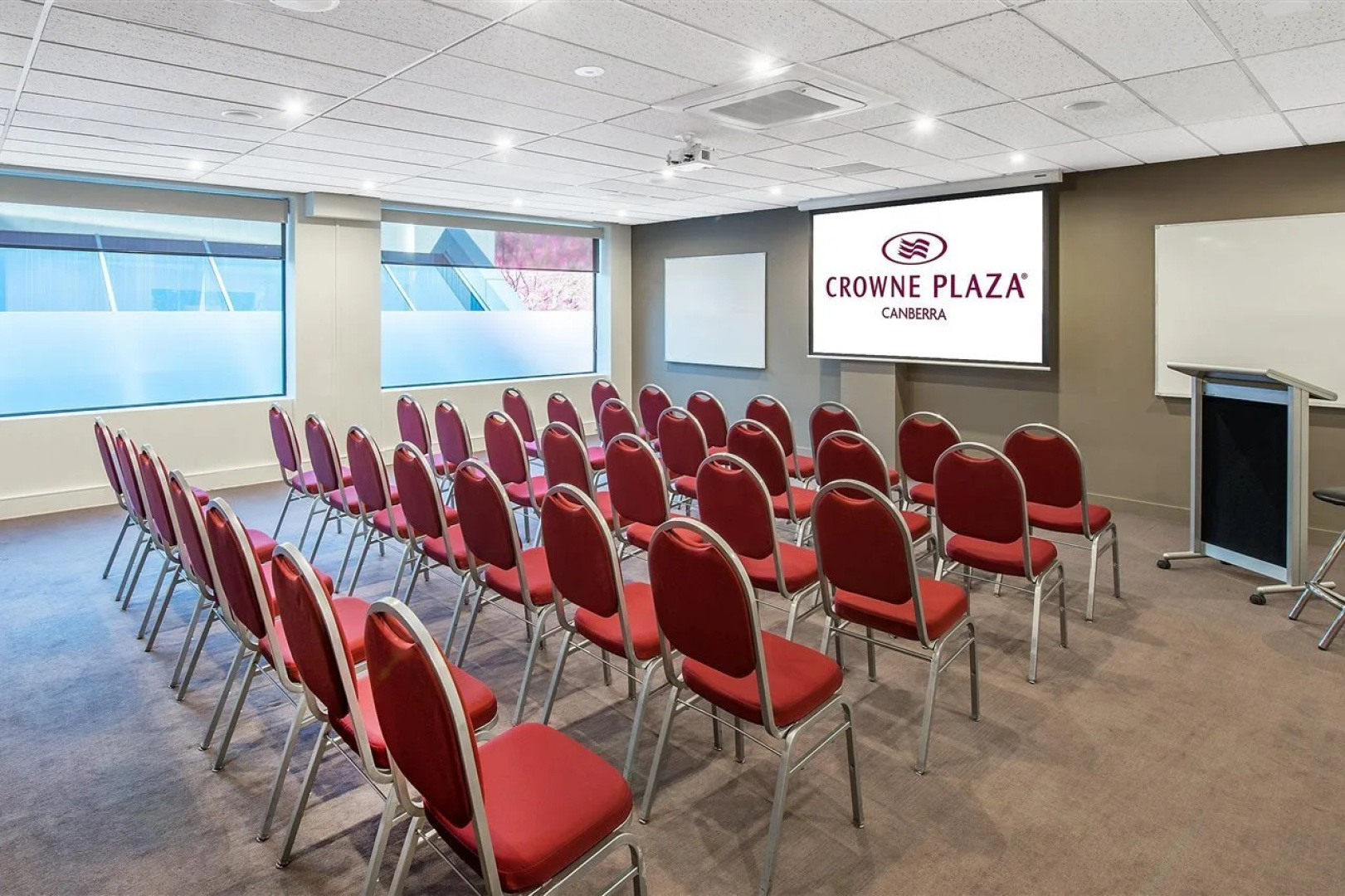 Crowne Plaza Canberra by IHG