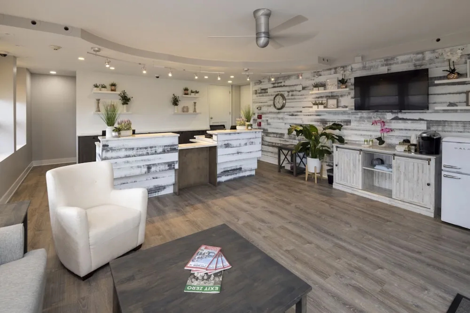 Montreal Beach Resort