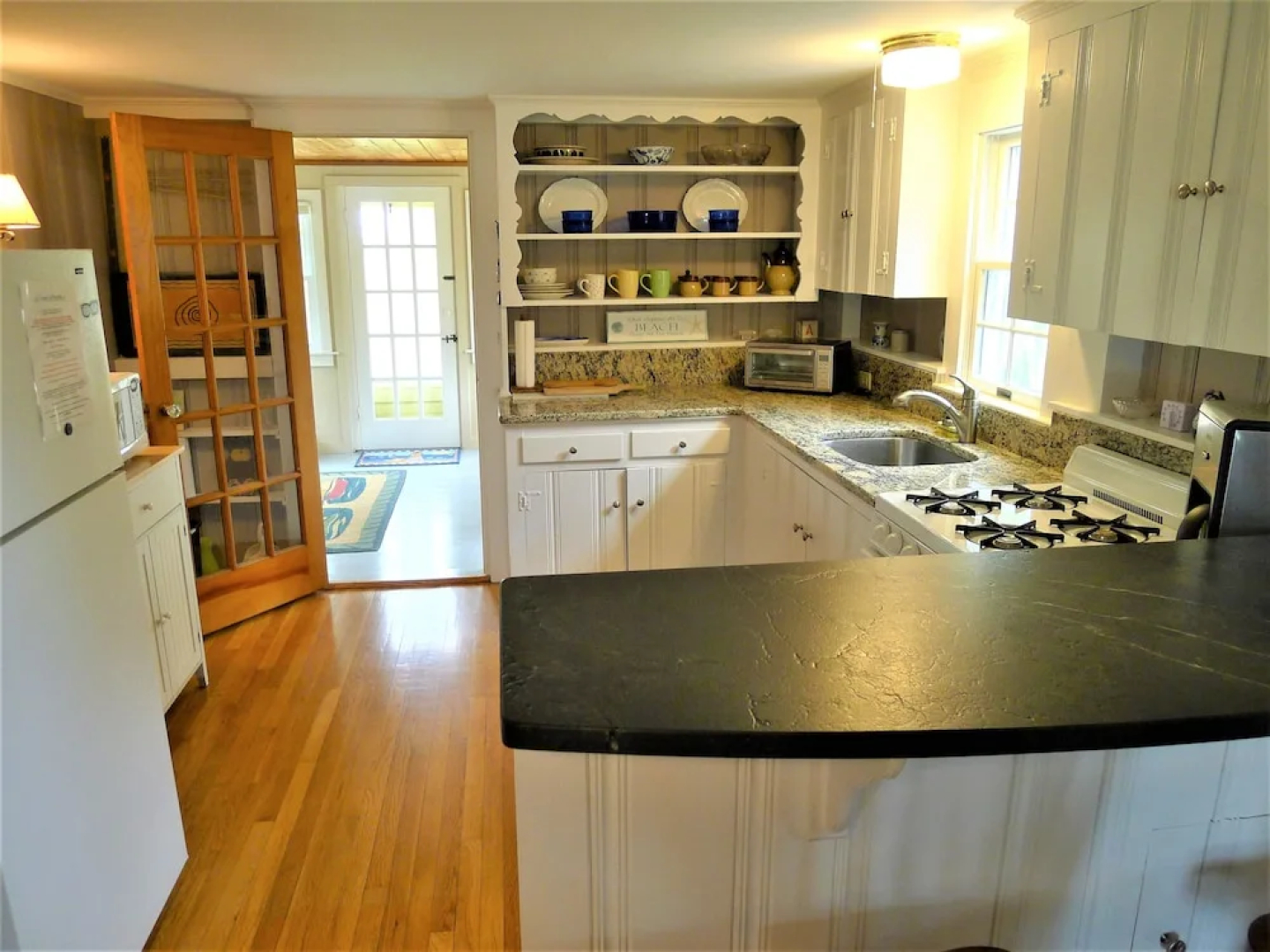 205 Rock Harbor - 2 Bedroom House