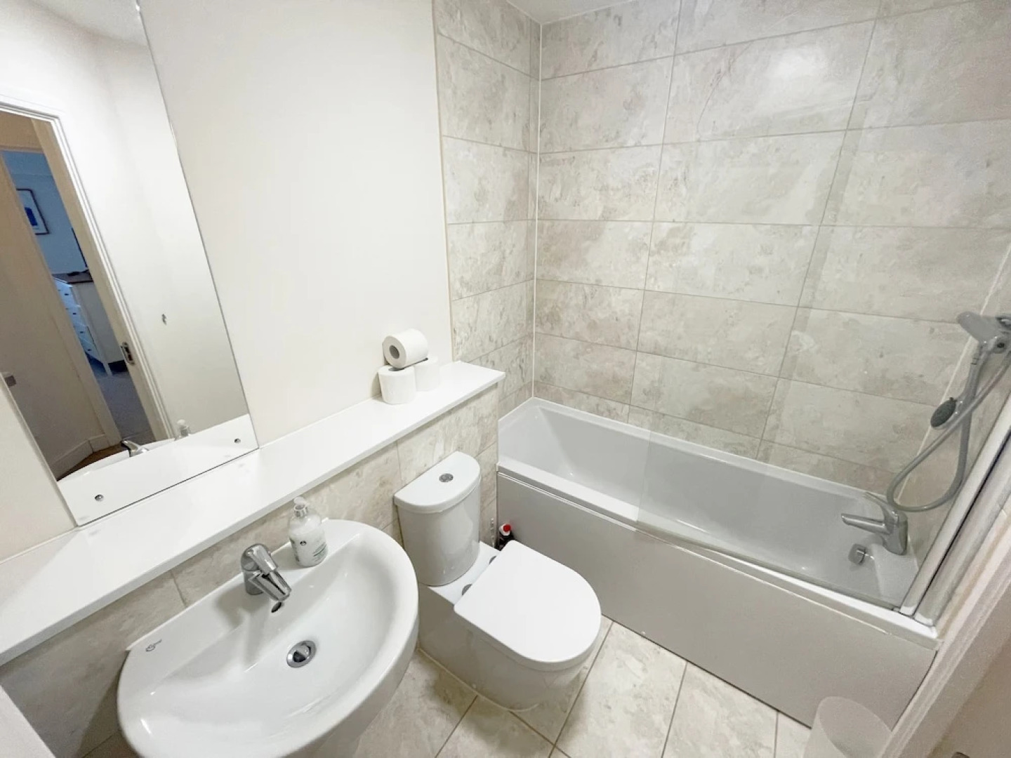 Continental Apartments Farnborough Buisness Park