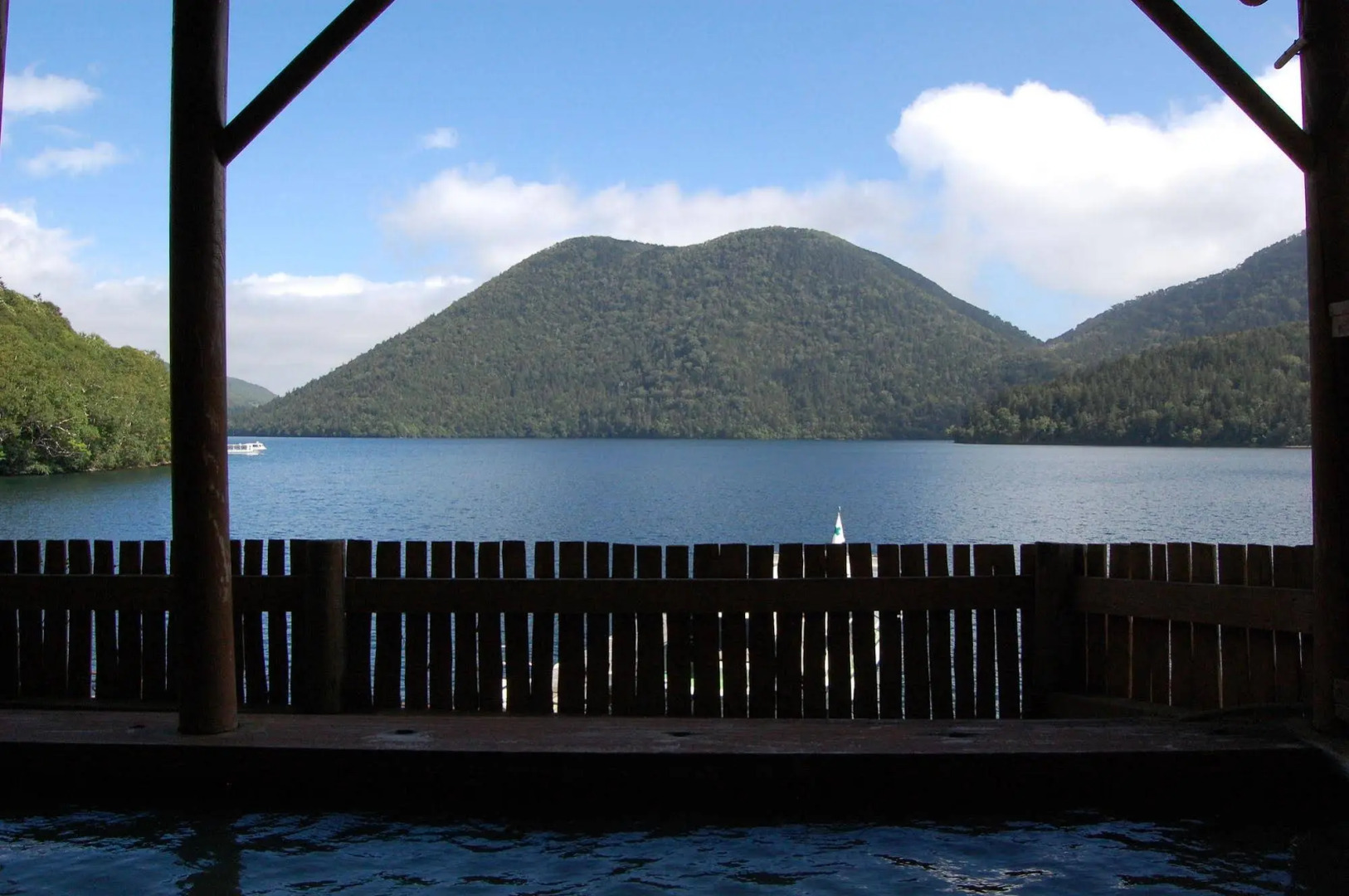 Shikaribetsu Lakeside Onsen Hotel Fusui