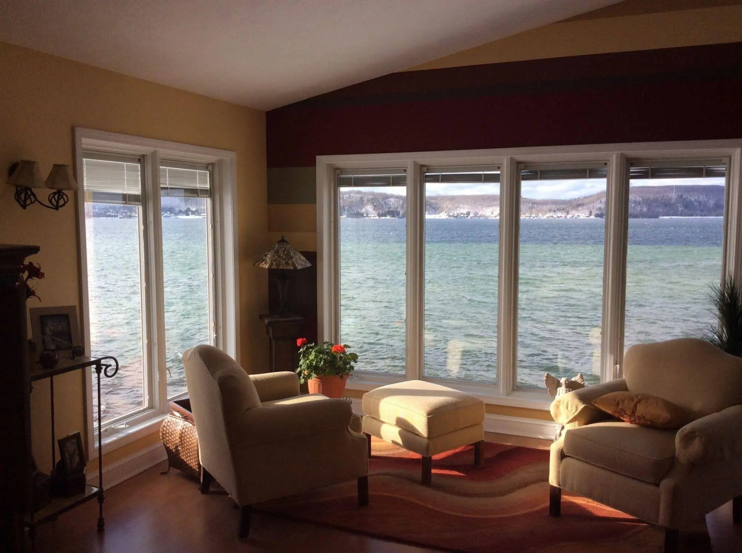 Pictured Rocks Bed And Breakfast