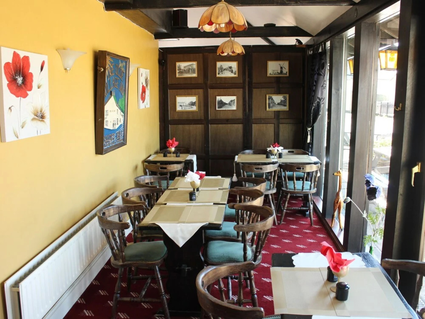 Crown Lodge Bed & Breakfast