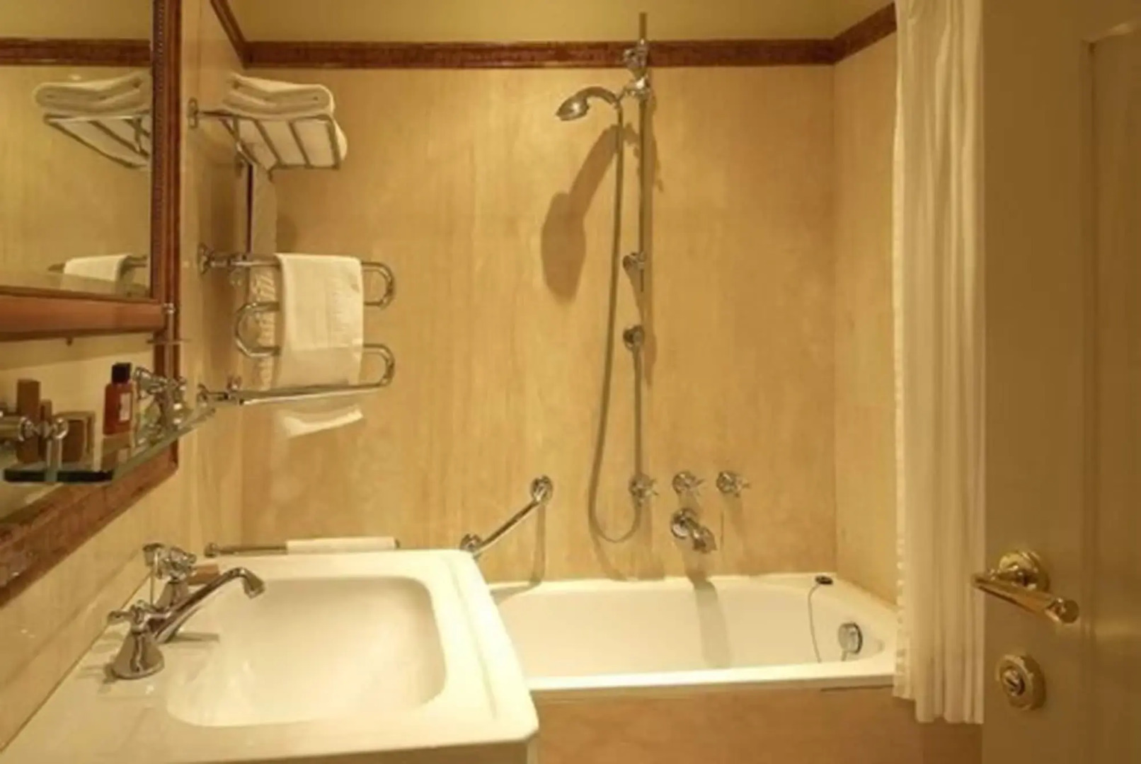 Antica Torre di Via Tornabuoni 1