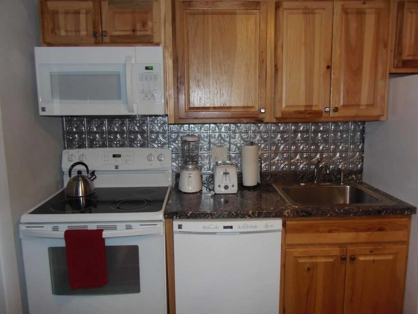 Strictly Moose Luxury Vacation Suites