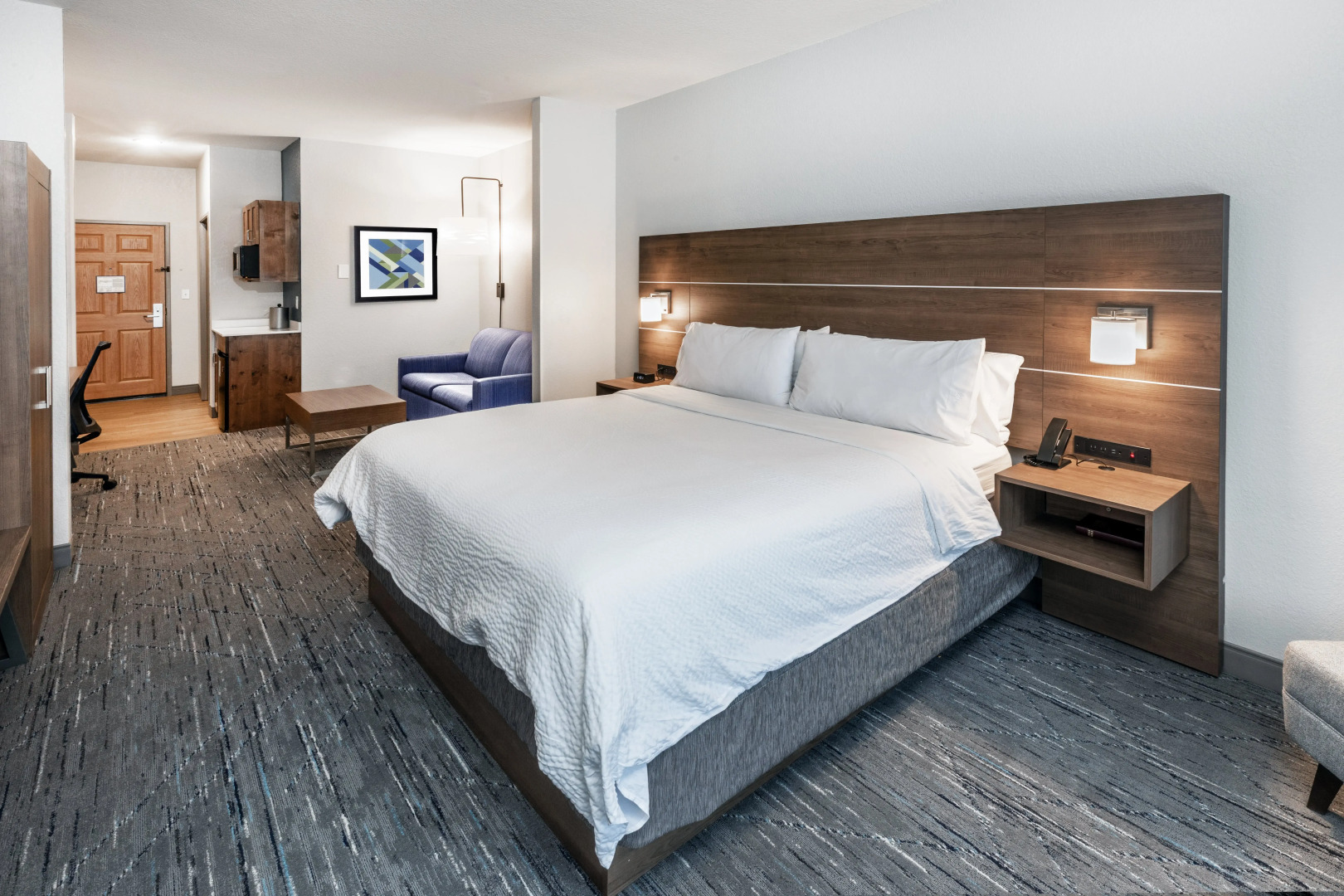 Holiday Inn Express & Suites Tulsa S Broken Arrow Hwy 51 by IHG